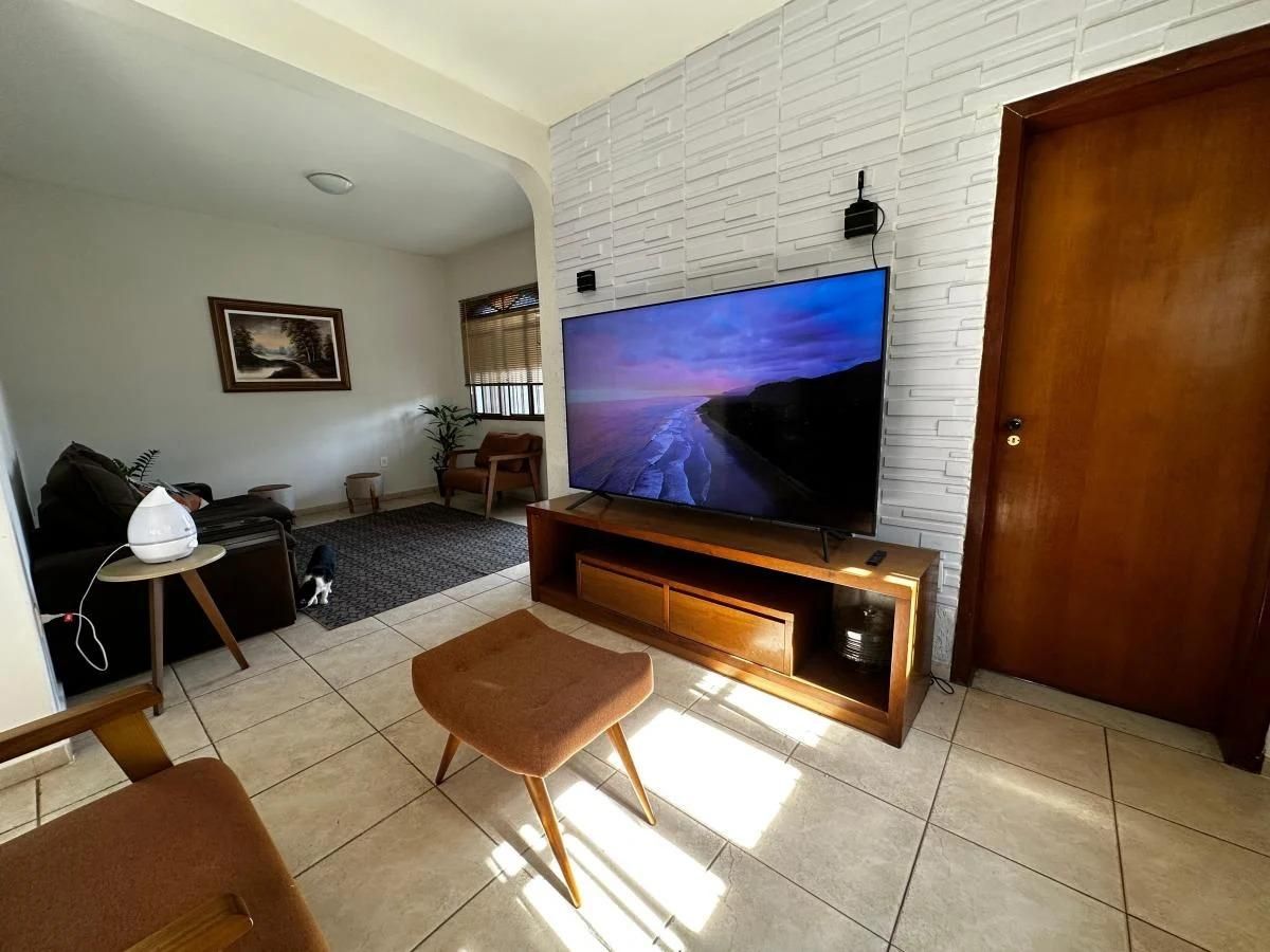 Casa com 4 quartos — Nova Granada, Belo Horizonte