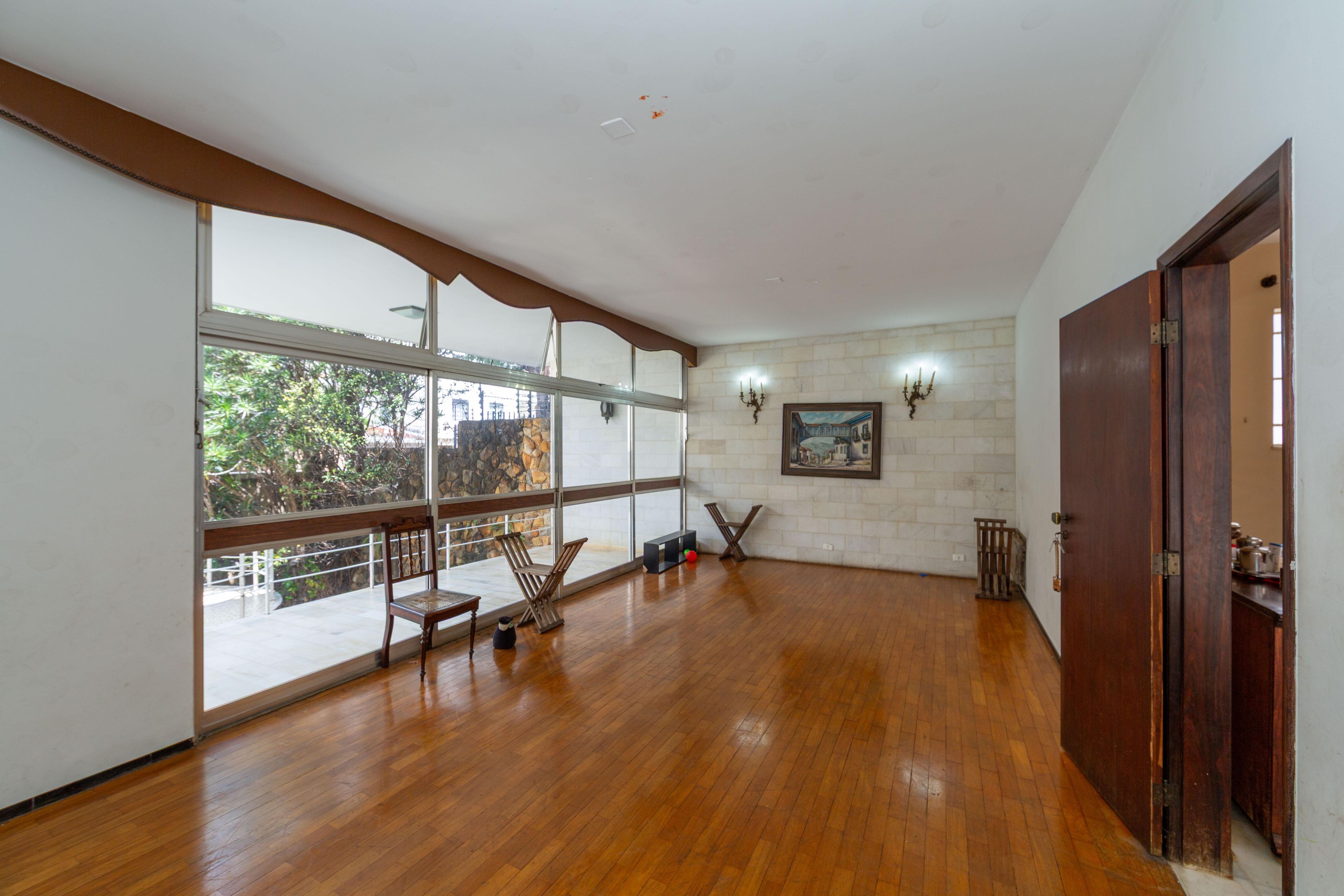 Casa com 8 quartos — Gutierrez, Belo Horizonte