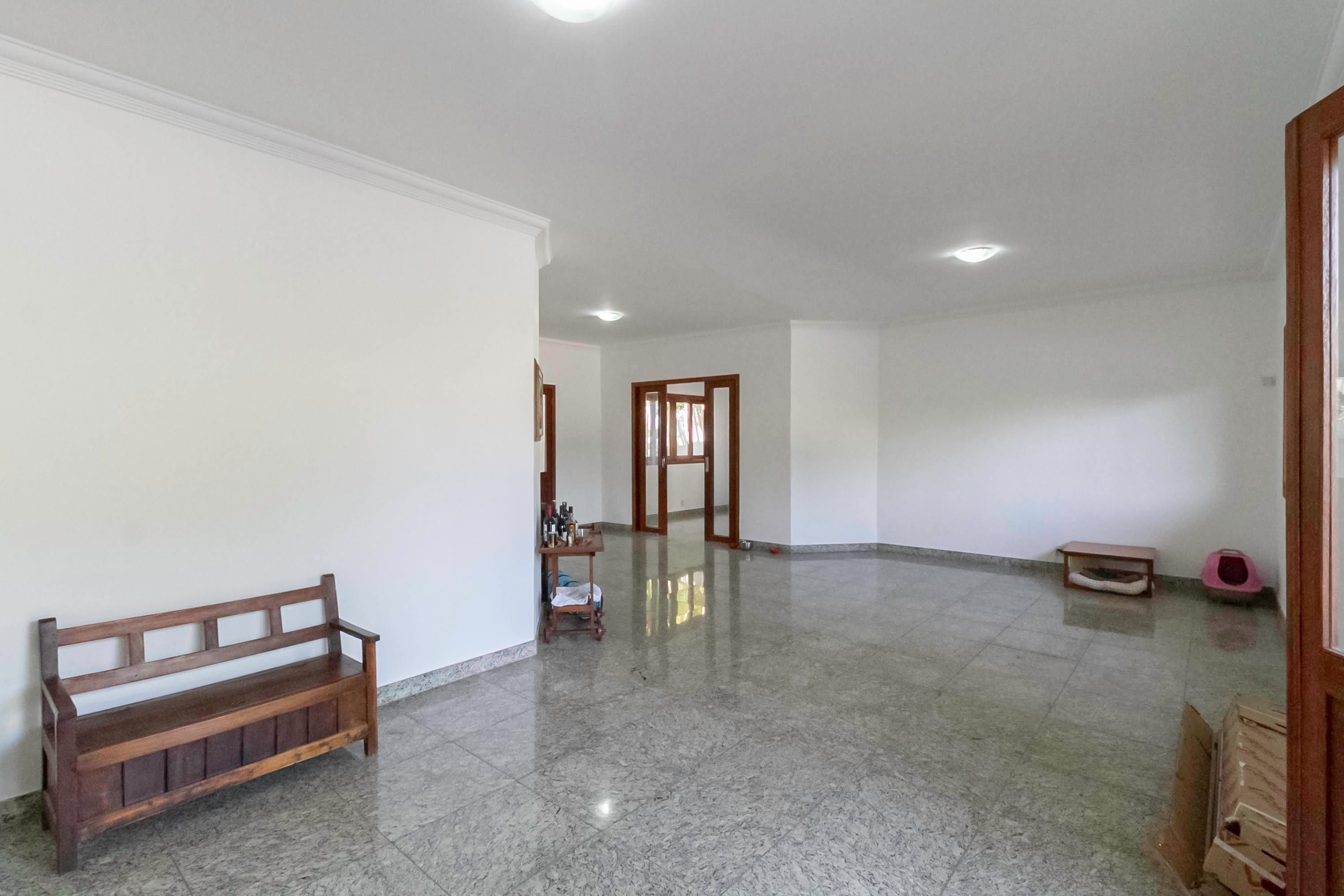 Casa com 4 quartos — Bandeirantes (pampulha), Belo Horizonte