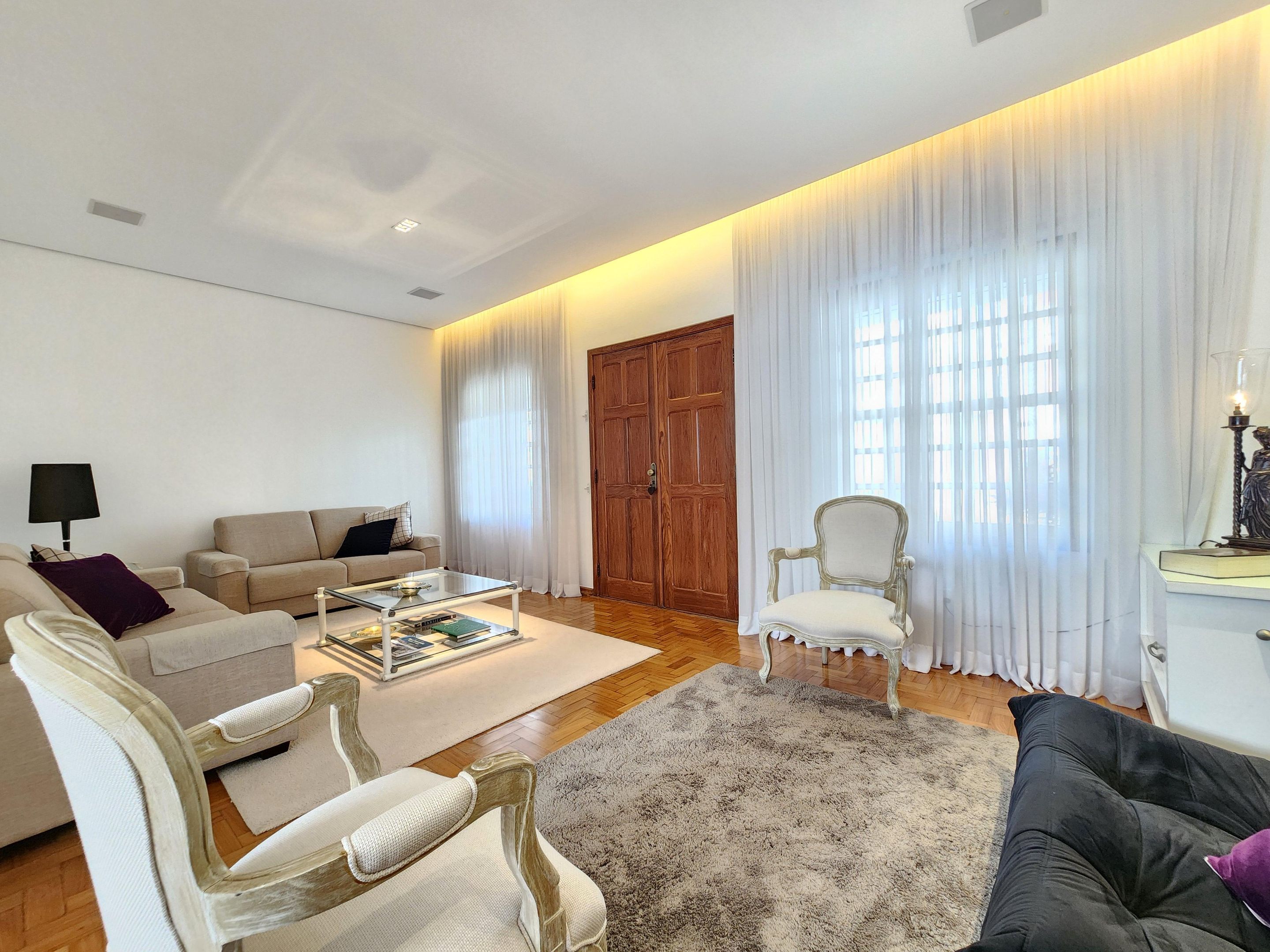 Casa com 3 quartos — Alto Barroca, Belo Horizonte