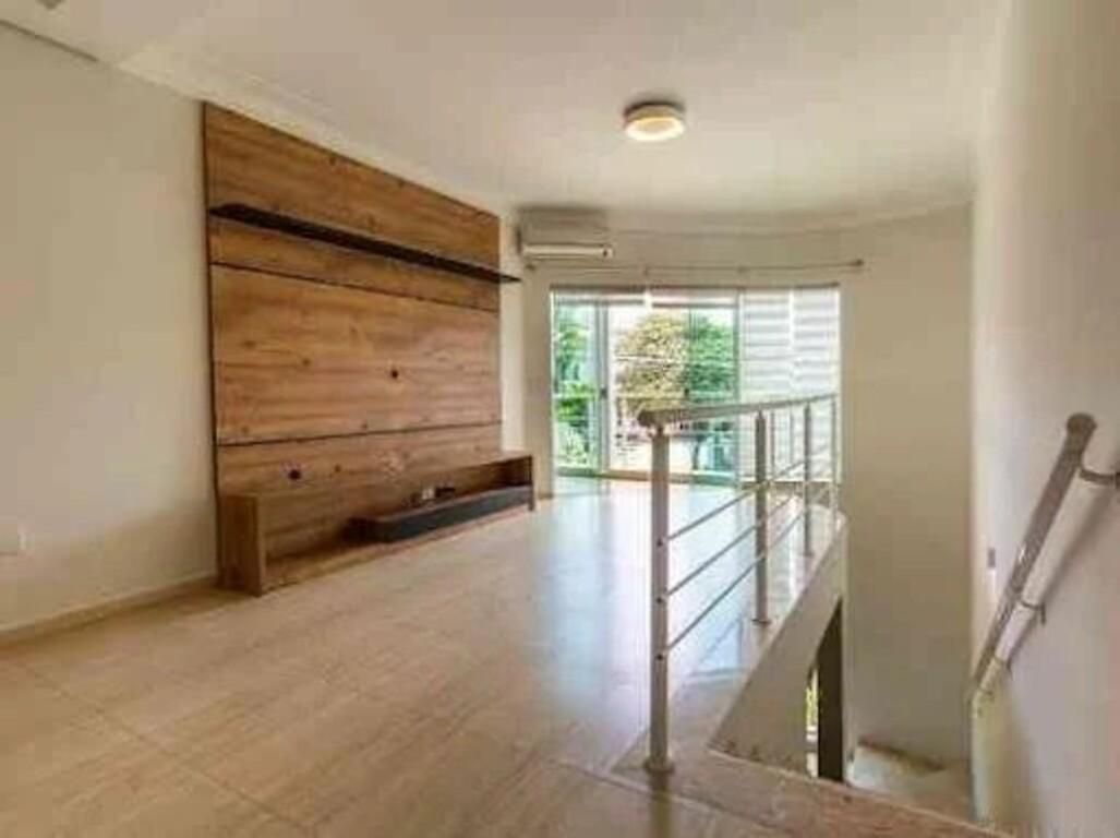 Casa com 2 quartos — Palmeiras, Belo Horizonte
