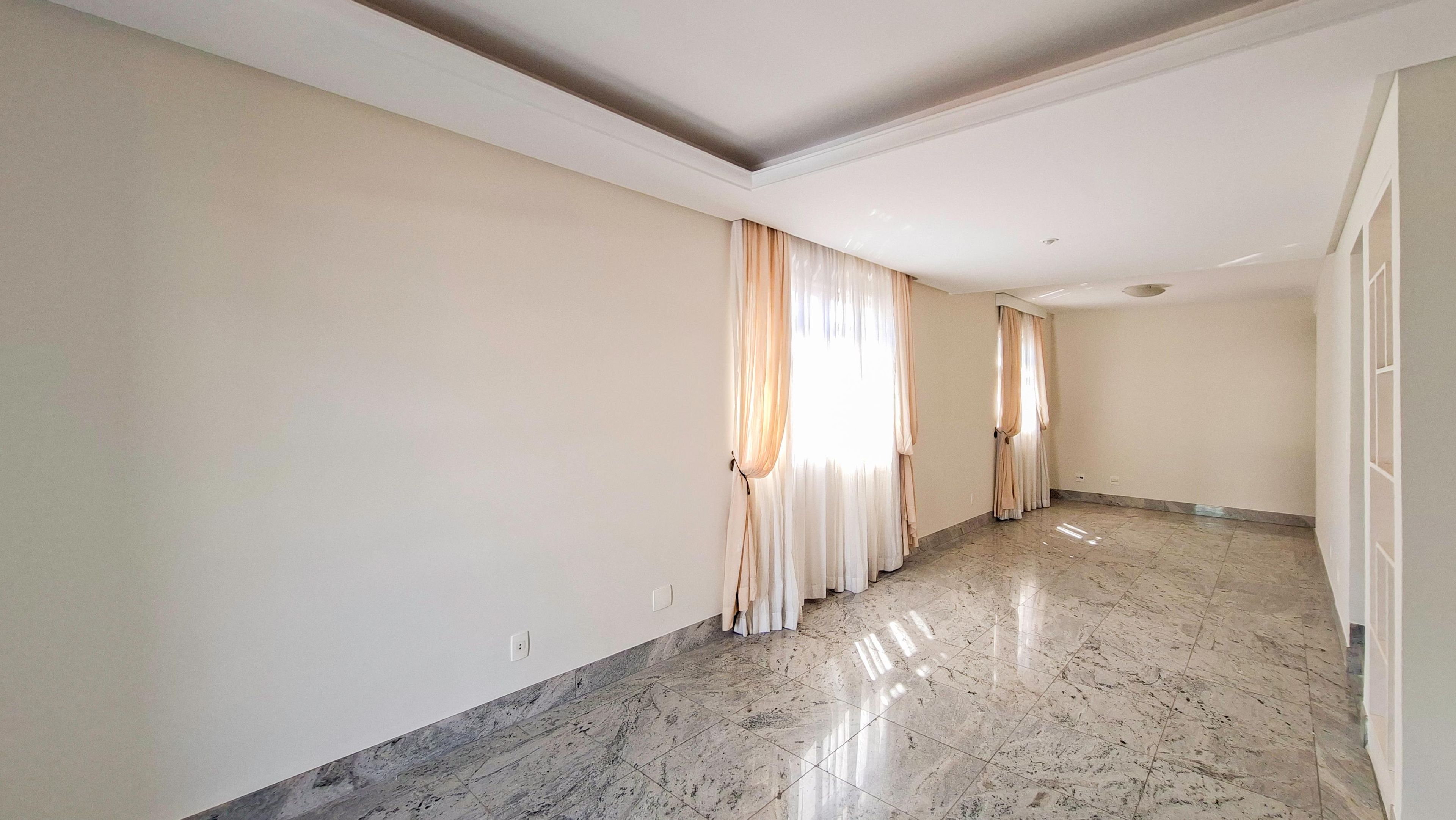 Apartamento com 4 quartos — São José, Belo Horizonte
