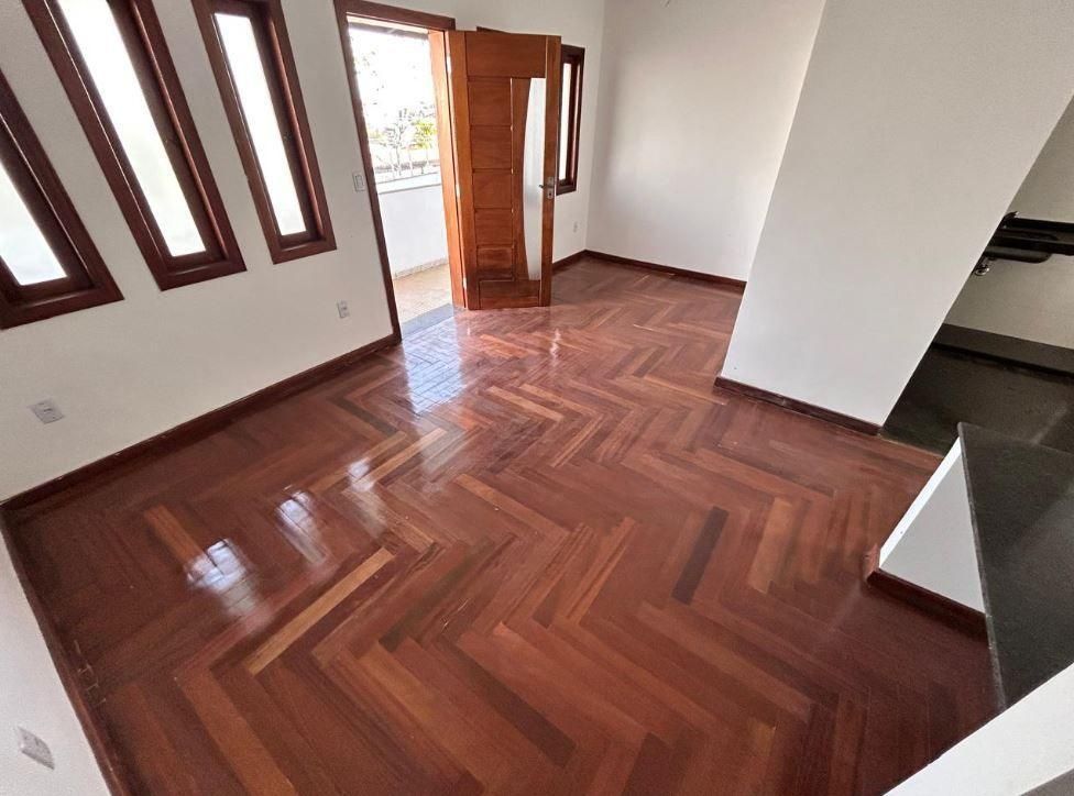 Casa com 2 quartos — Salgado Filho, Belo Horizonte