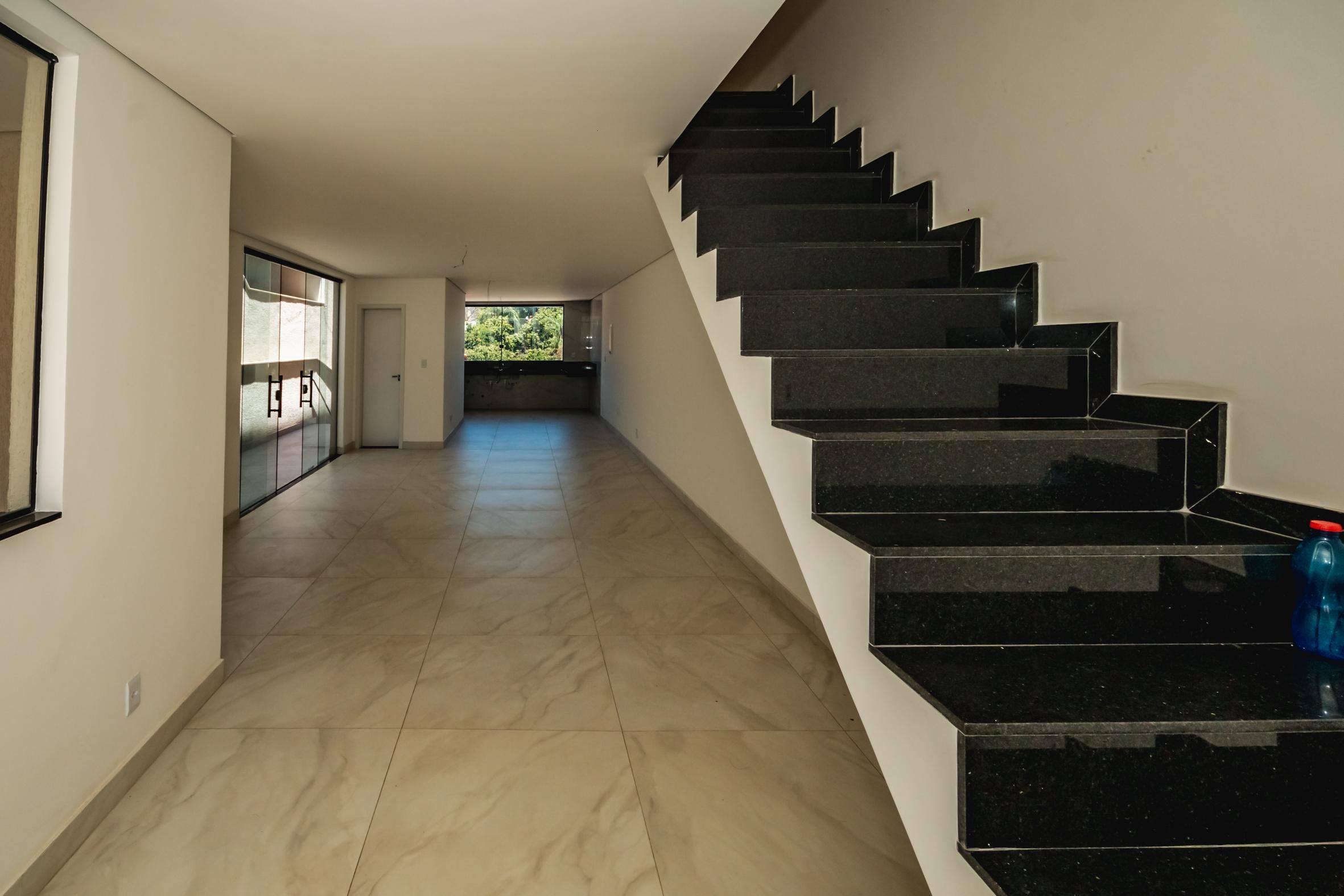 Casa com 3 quartos — Santa Branca, Belo Horizonte