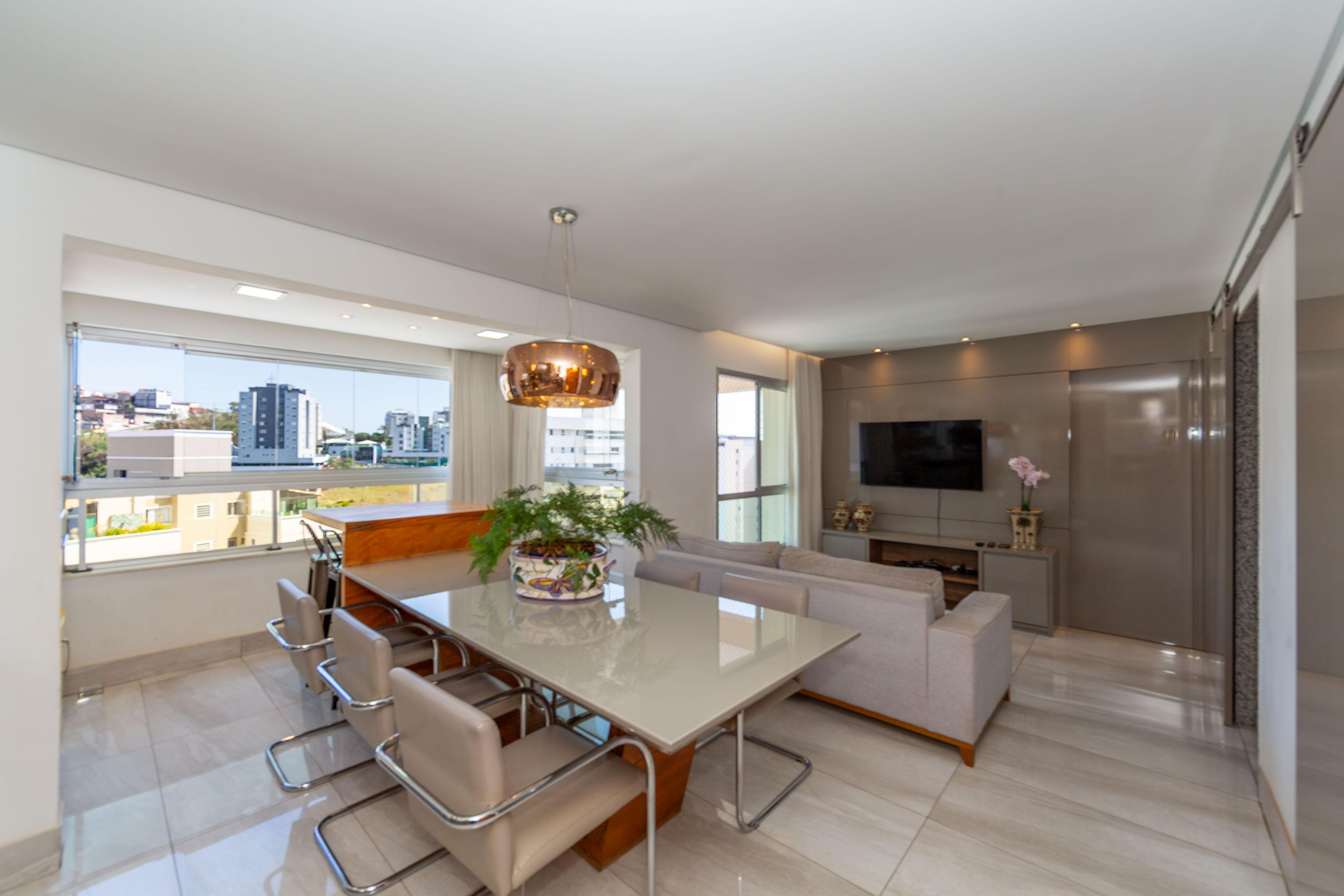 Apartamento com 3 quartos — Buritis, Belo Horizonte