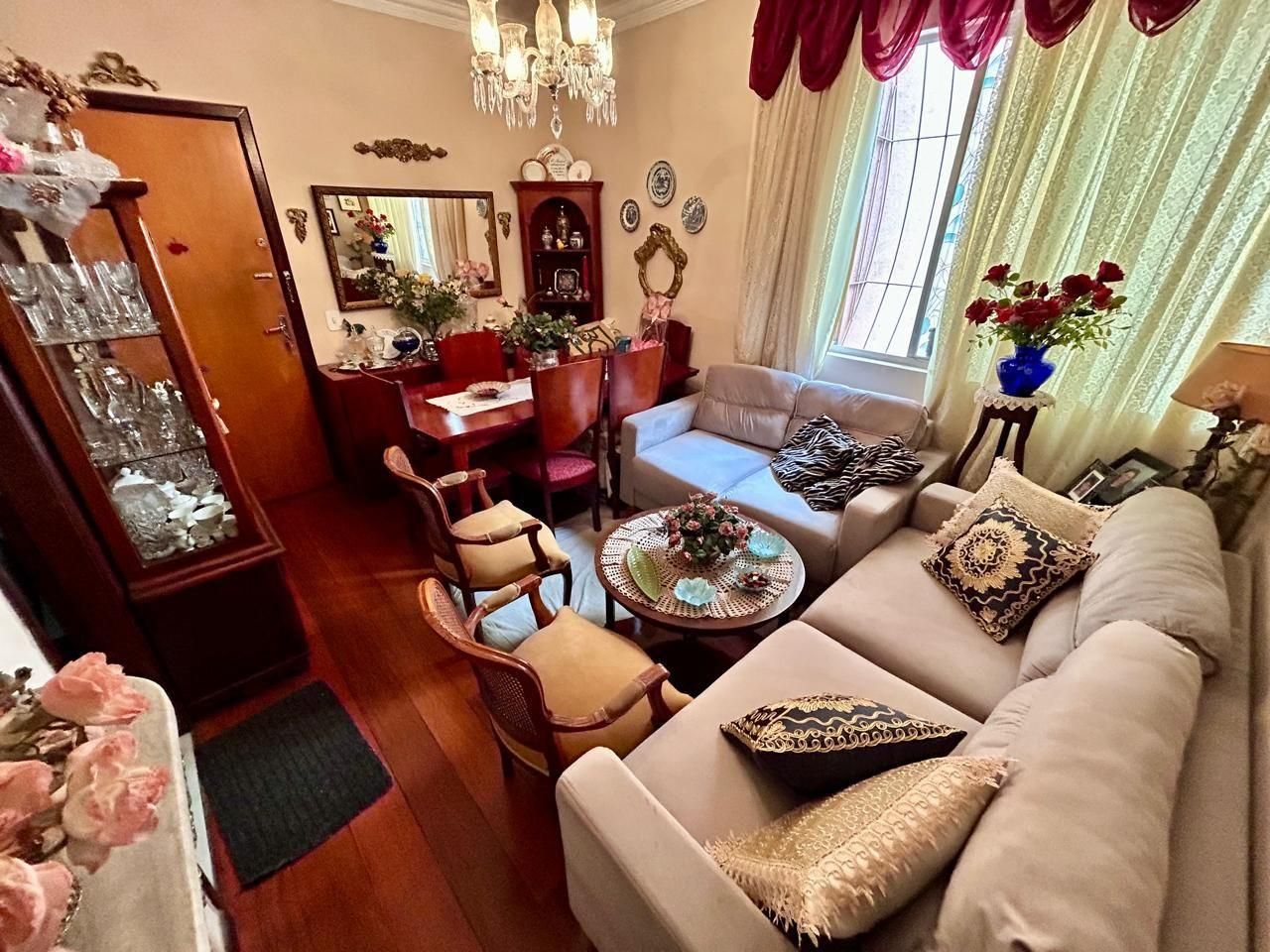 Apartamento com 3 quartos — Nova Granada, Belo Horizonte
