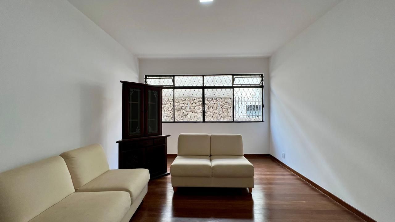 Apartamento com 4 quartos — Funcionários, Belo Horizonte
