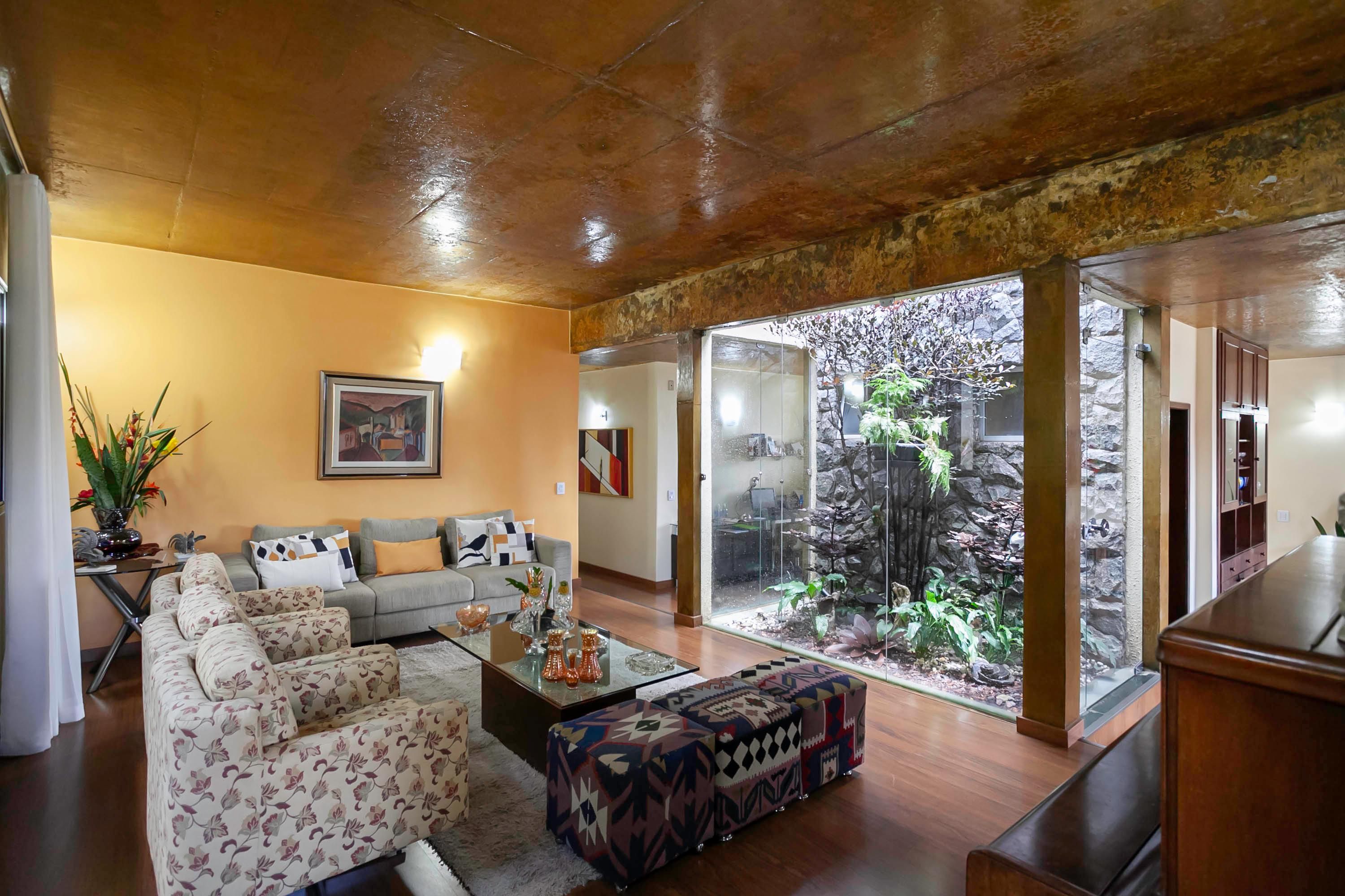 Casa com 4 quartos — Bandeirantes (pampulha), Belo Horizonte