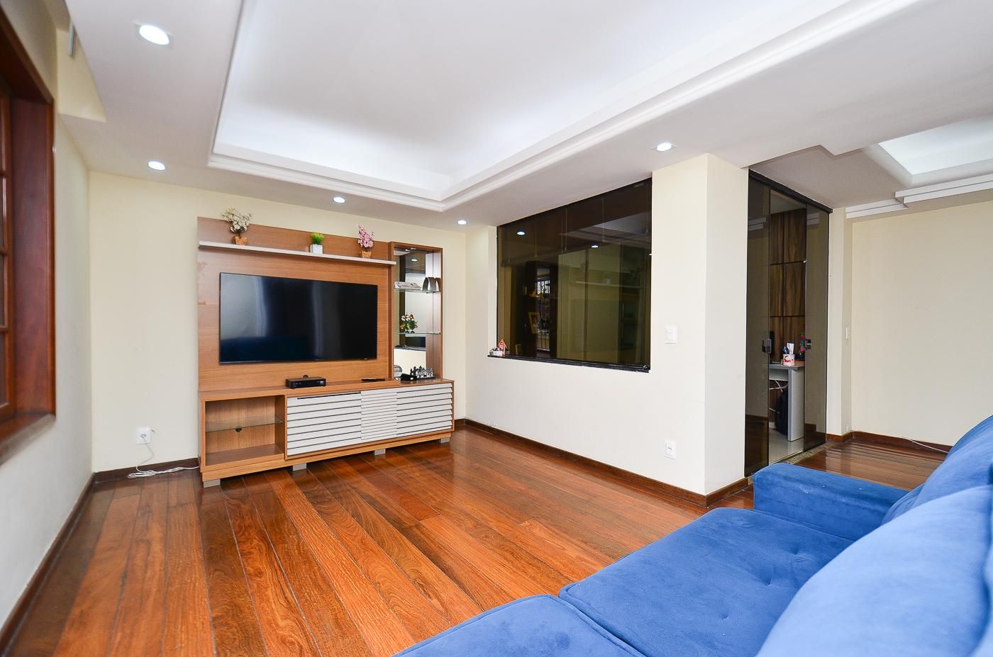 Casa com 3 quartos — Fernão Dias, Belo Horizonte