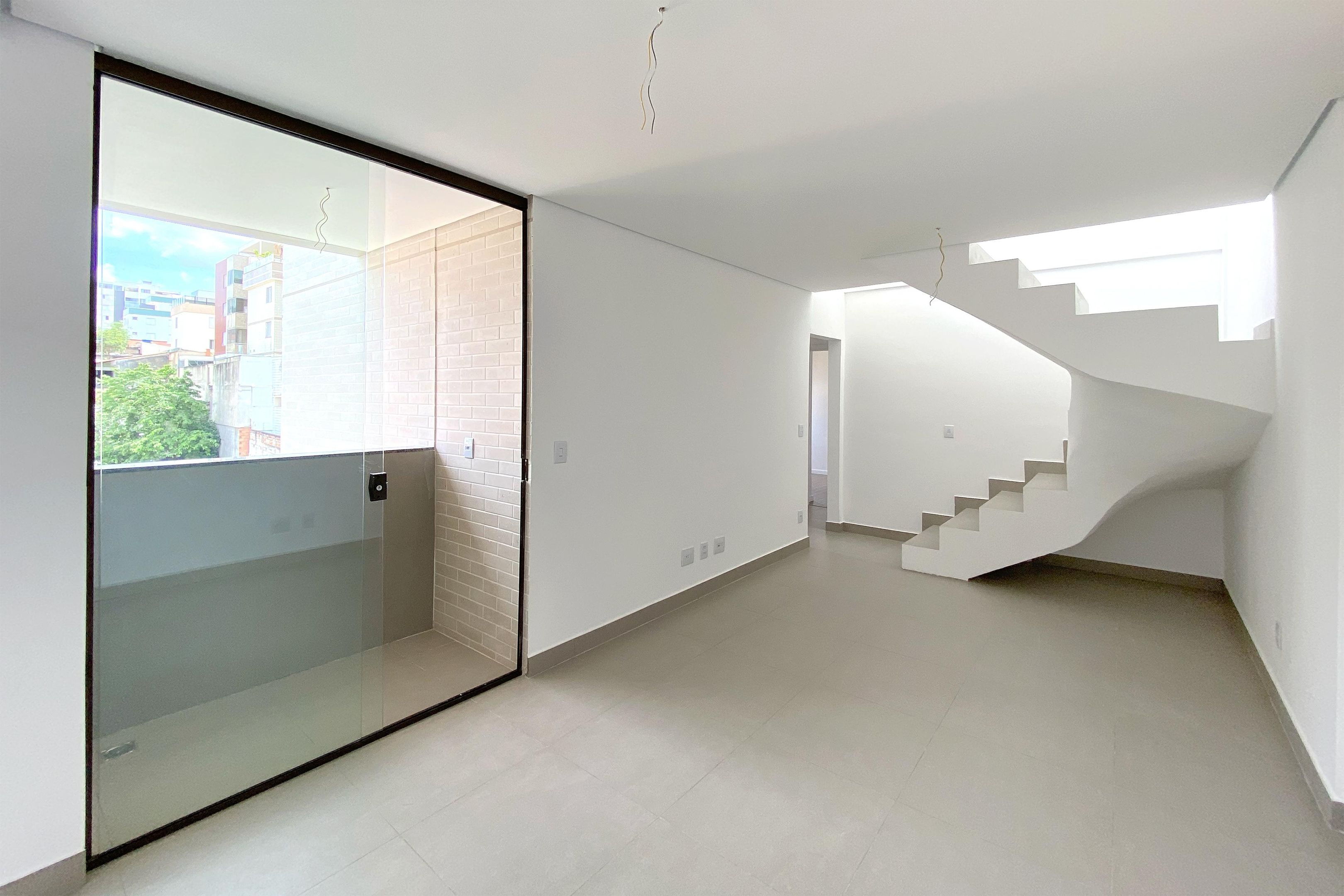 Apartamento com 3 quartos — Sagrada Família, Belo Horizonte