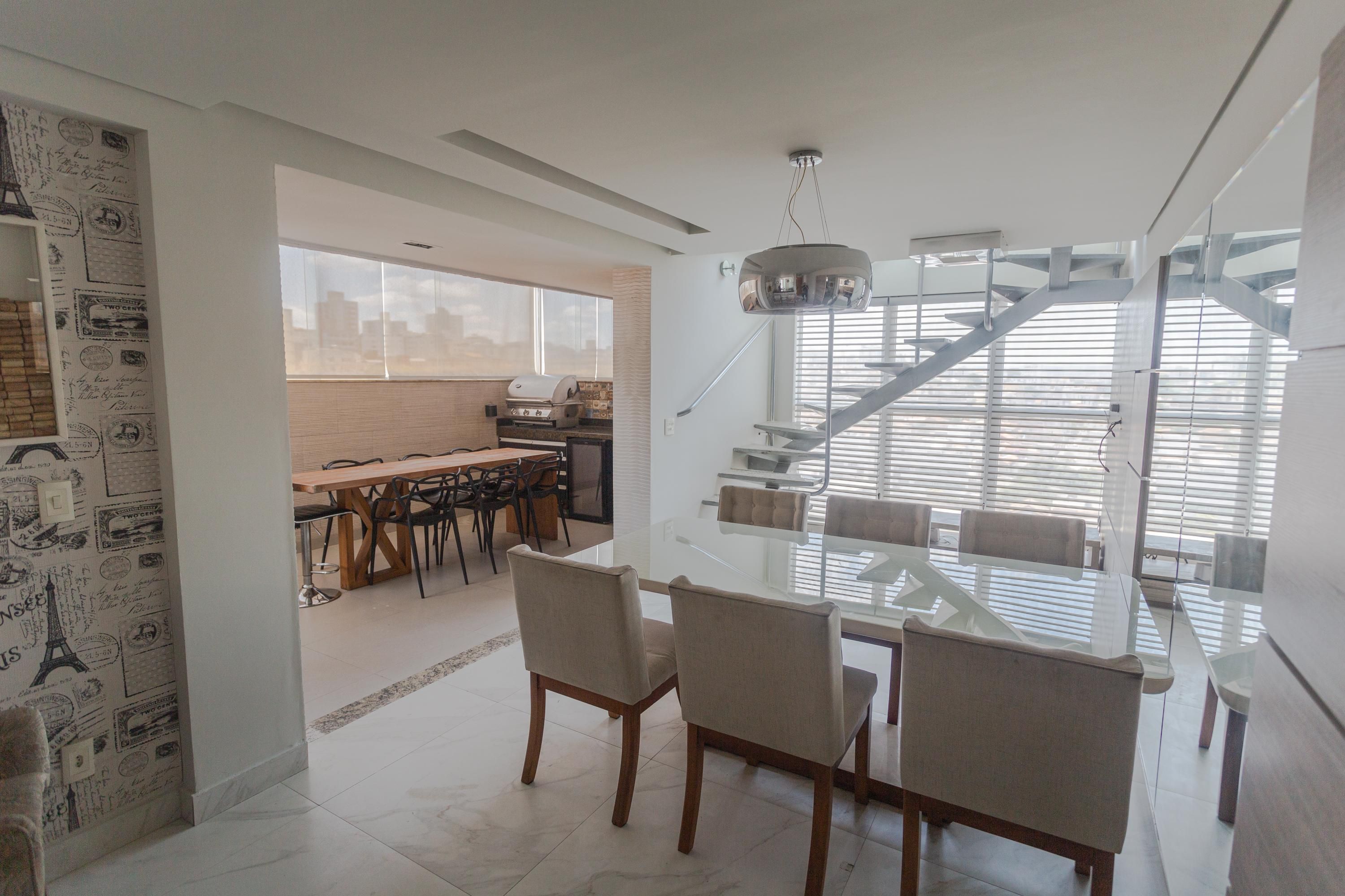 Apartamento com 2 quartos — Sagrada Família, Belo Horizonte