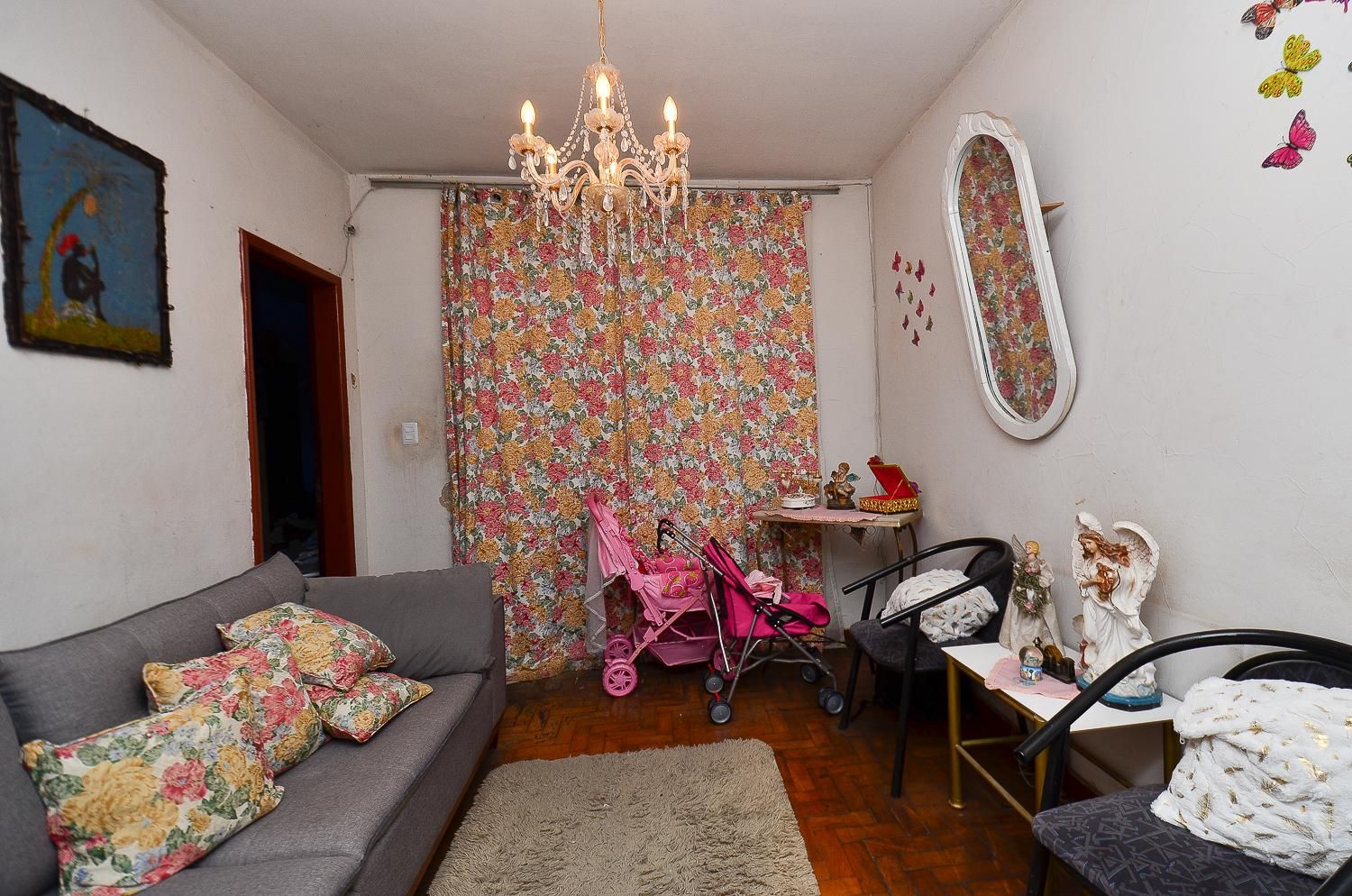 Casa com 5 quartos — Ipiranga, Belo Horizonte
