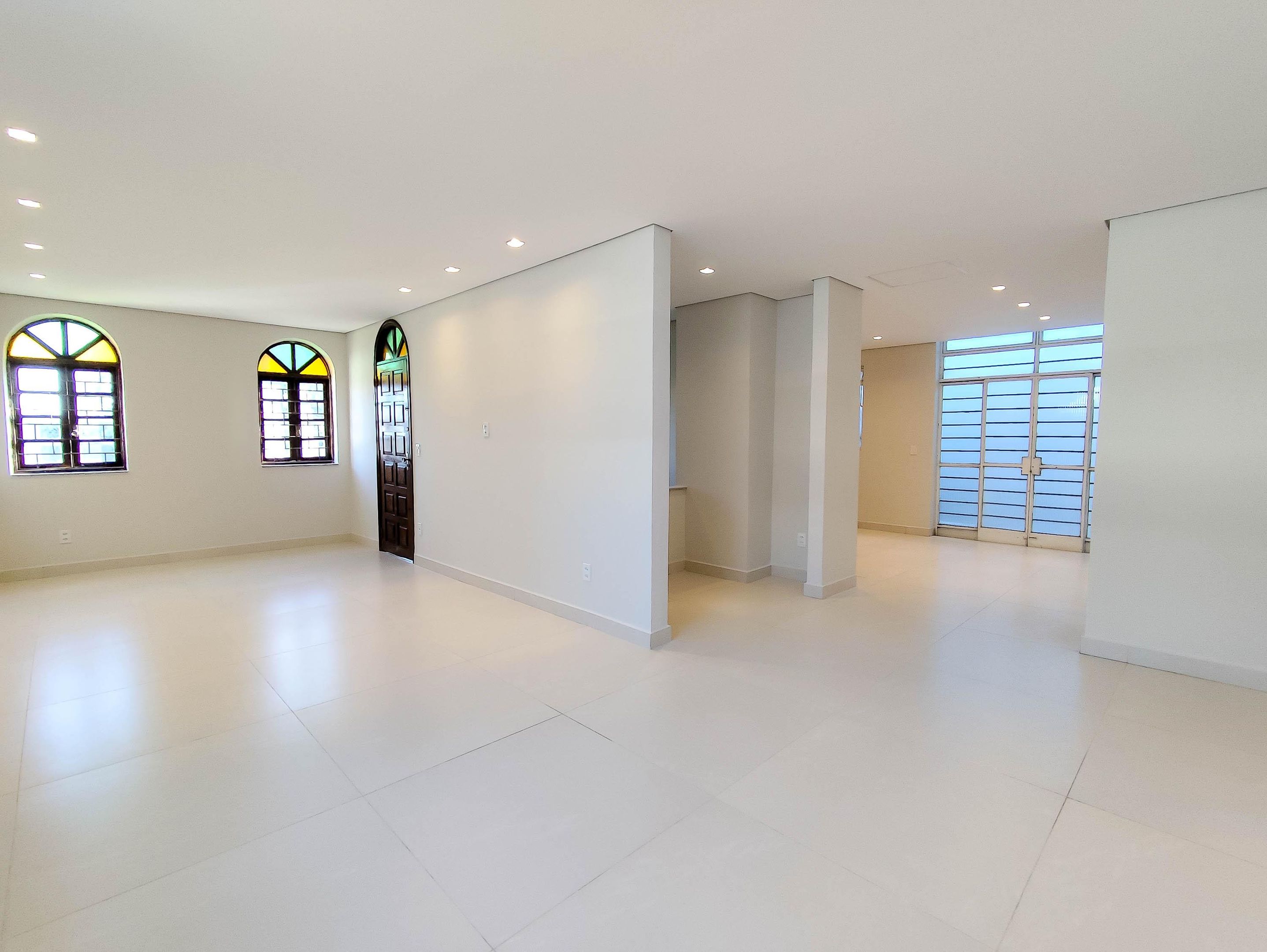 Casa com 4 quartos — Salgado Filho, Belo Horizonte