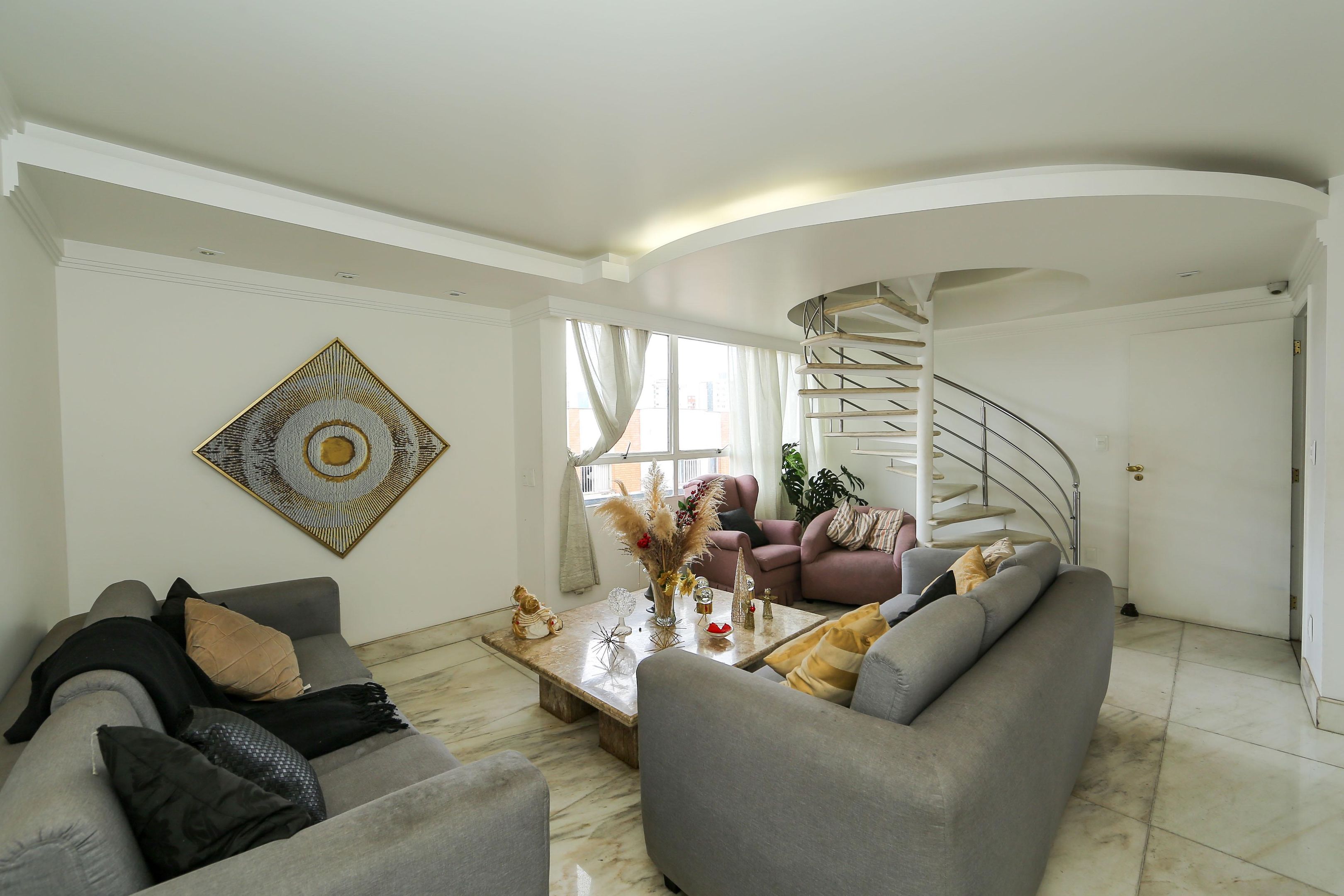 Apartamento com 5 quartos — Grajaú, Belo Horizonte