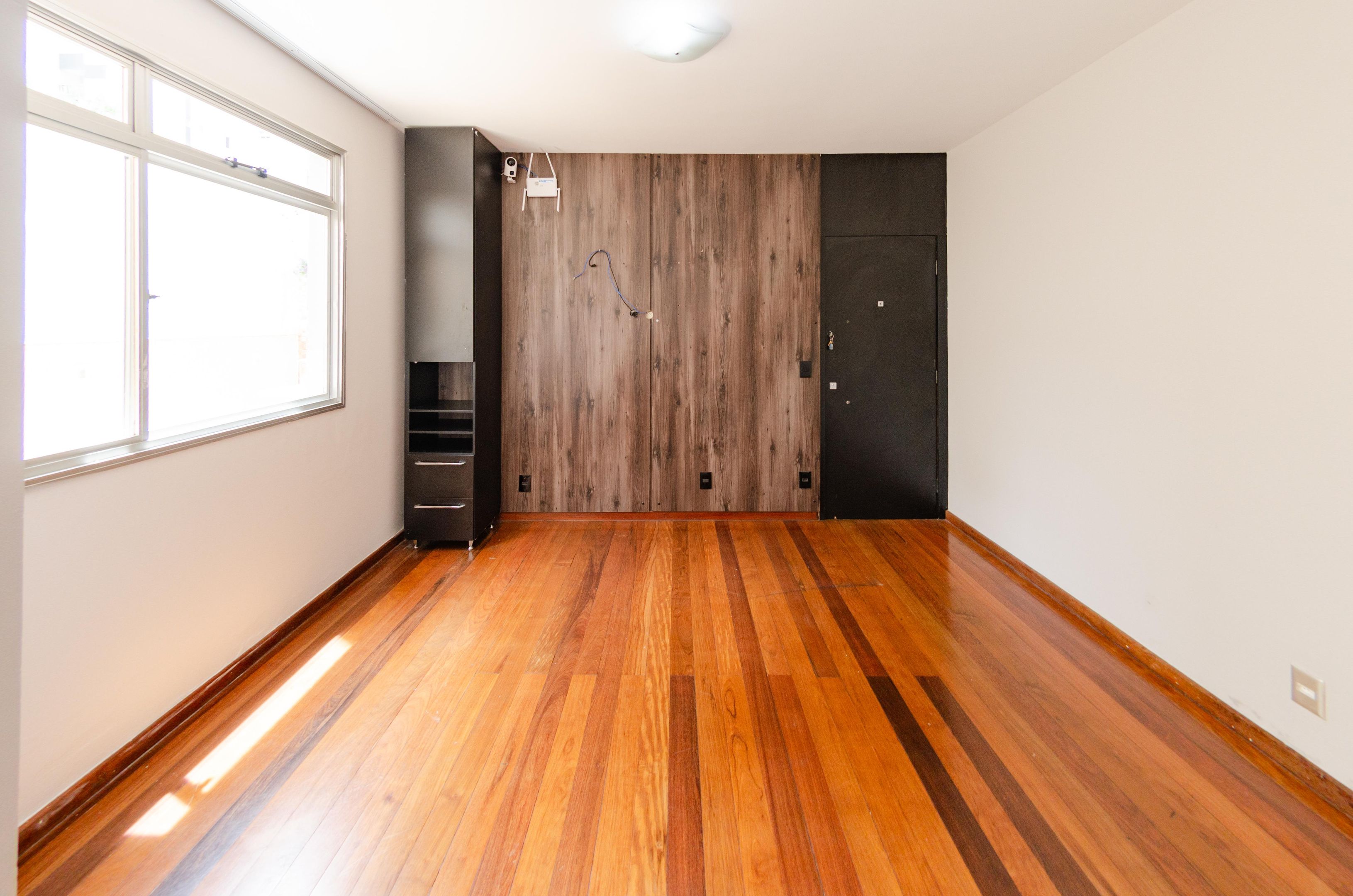 Apartamento com 3 quartos — Buritis, Belo Horizonte