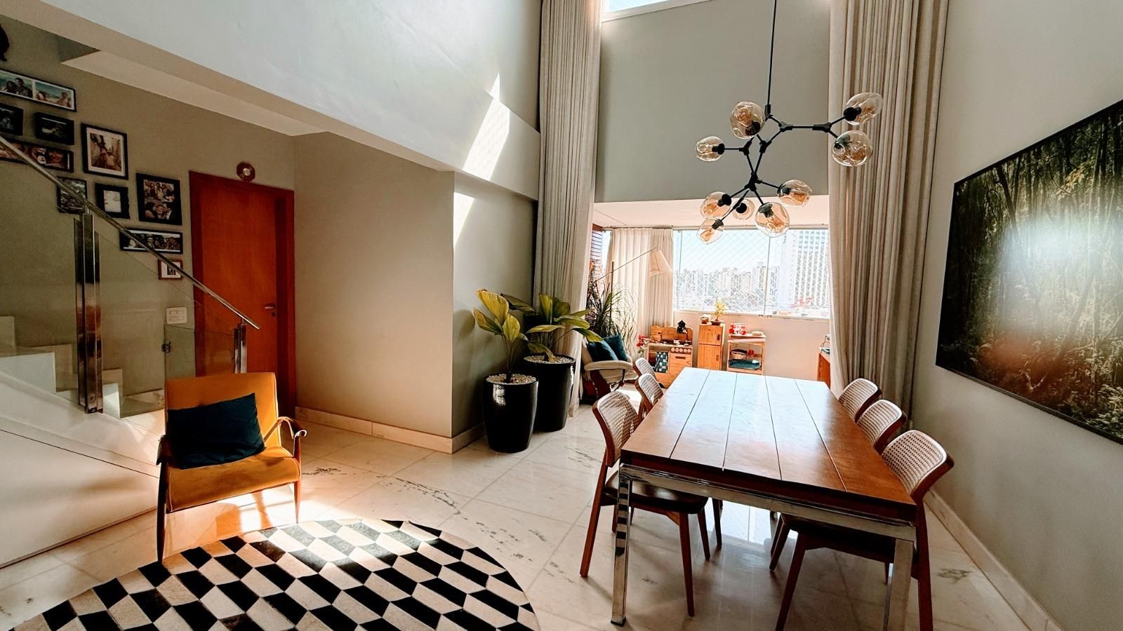 Apartamento com 3 quartos — Santo Antônio, Belo Horizonte