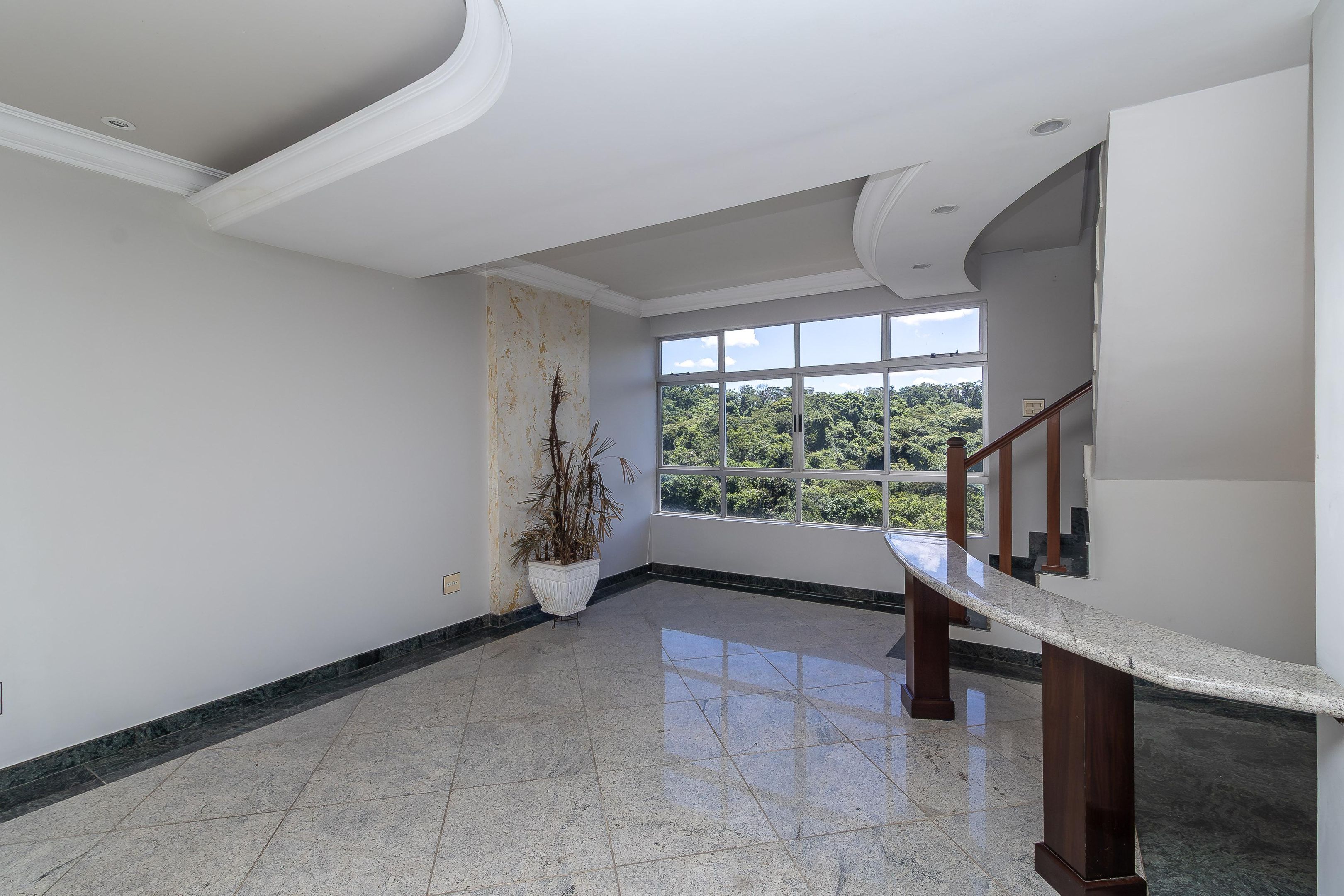 Apartamento com 5 quartos — Castelo, Belo Horizonte