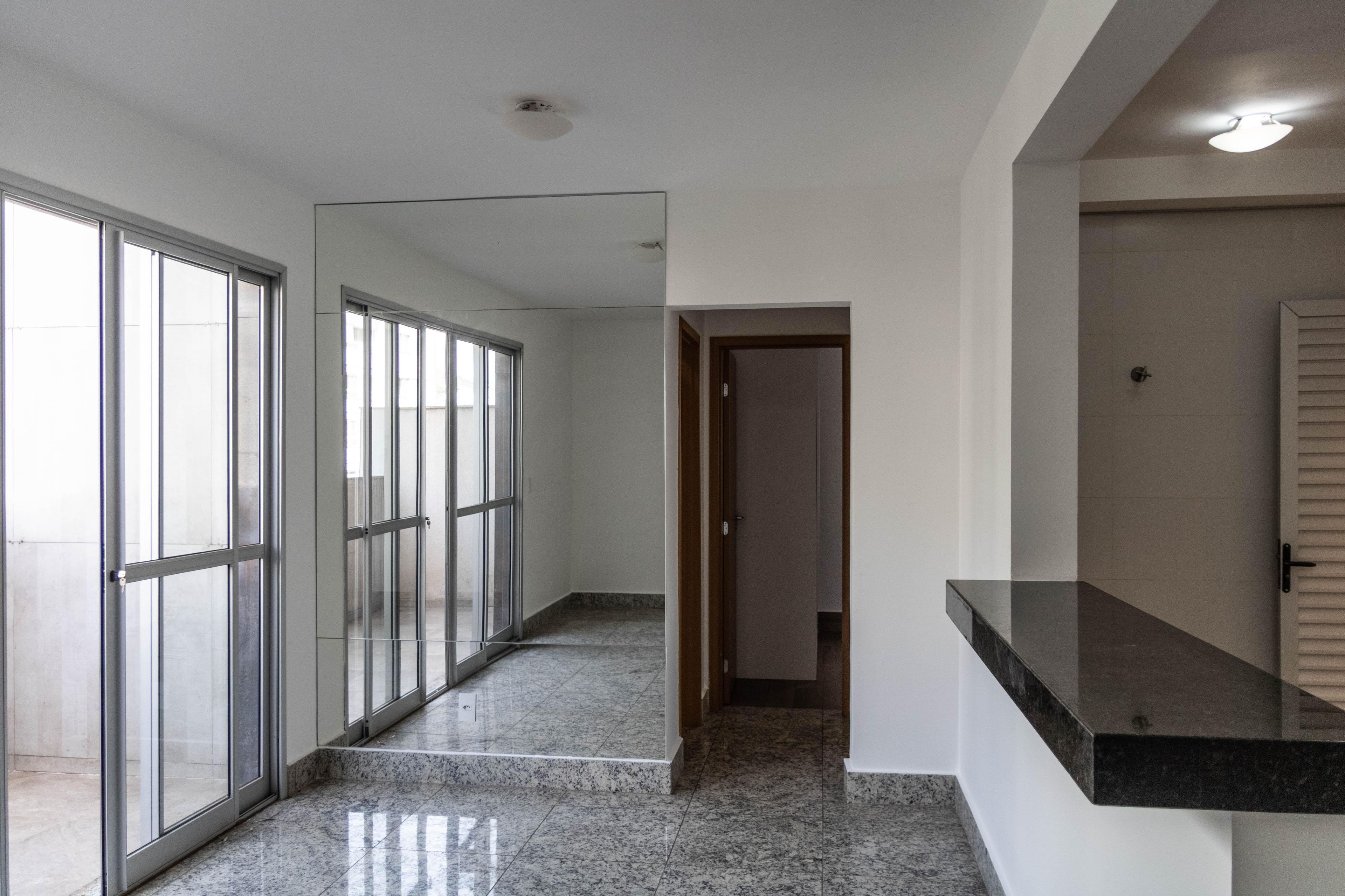 Apartamento com 3 quartos — Buritis, Belo Horizonte