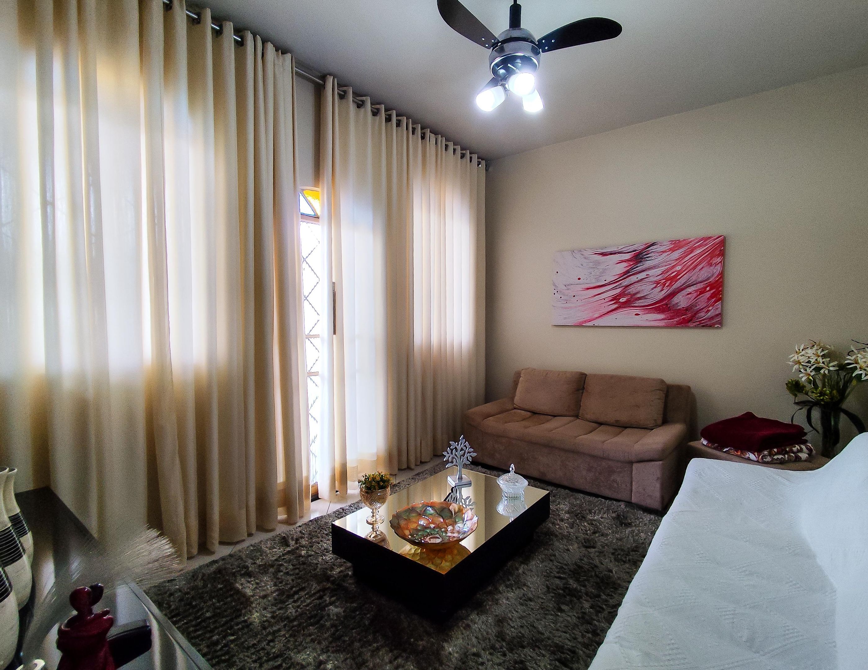 Casa com 3 quartos — Salgado Filho, Belo Horizonte