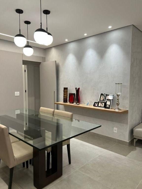 Apartamento com 4 quartos — Sion, Belo Horizonte