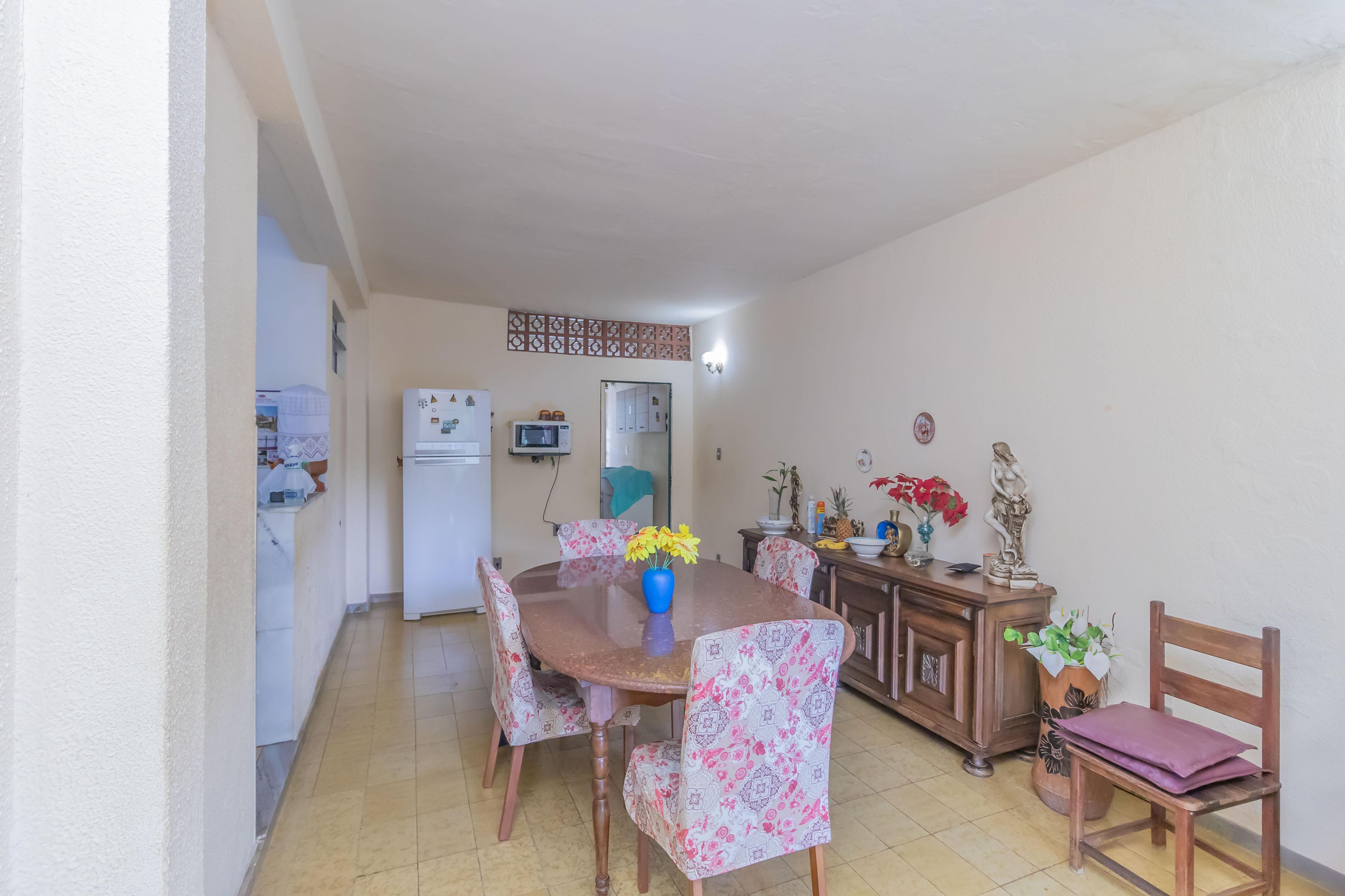 Casa com 4 quartos — Itapoã, Belo Horizonte