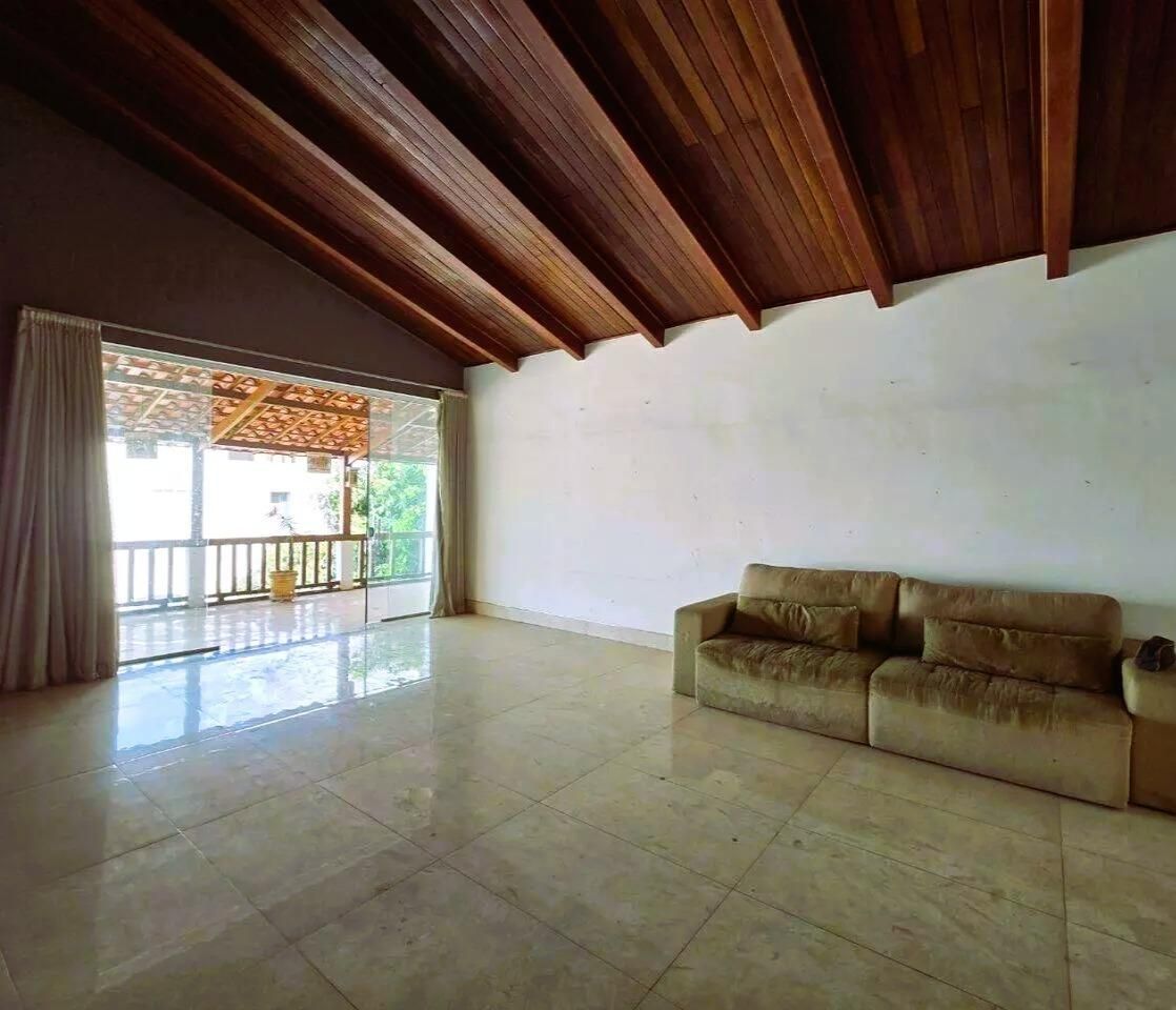 Casa com 4 quartos — Buritis, Belo Horizonte
