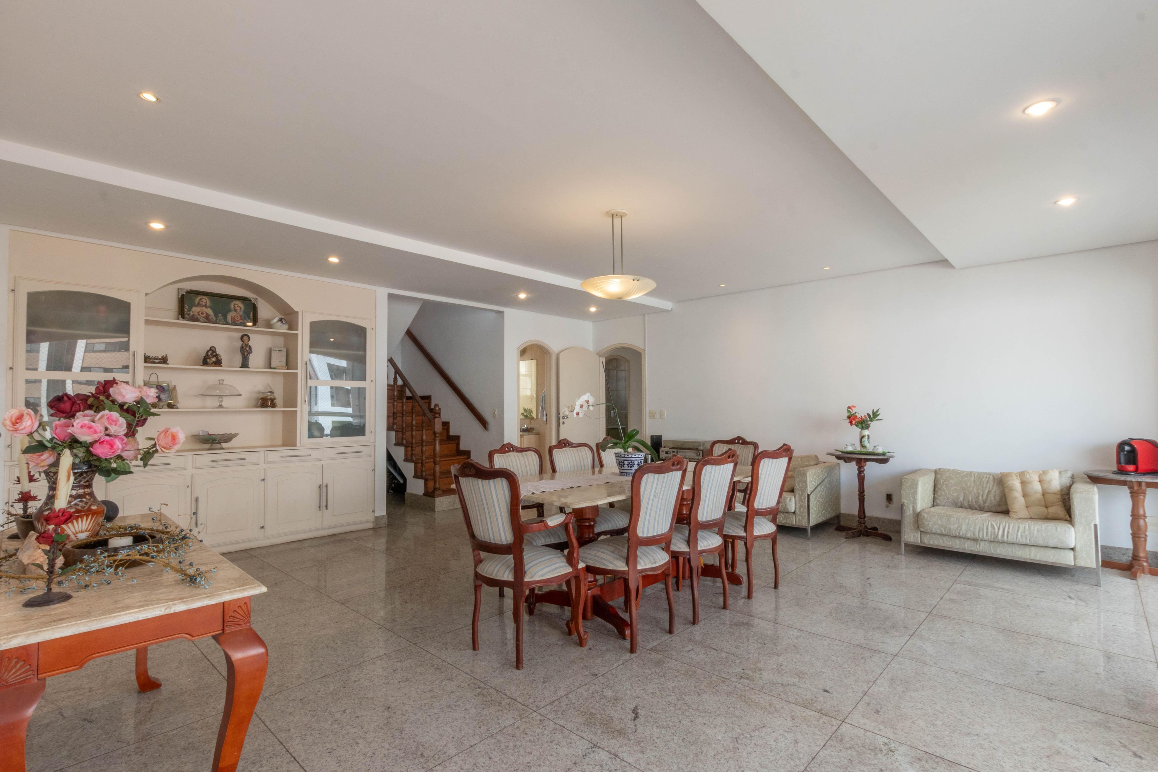 Apartamento com 5 quartos — Santo Agostinho, Belo Horizonte