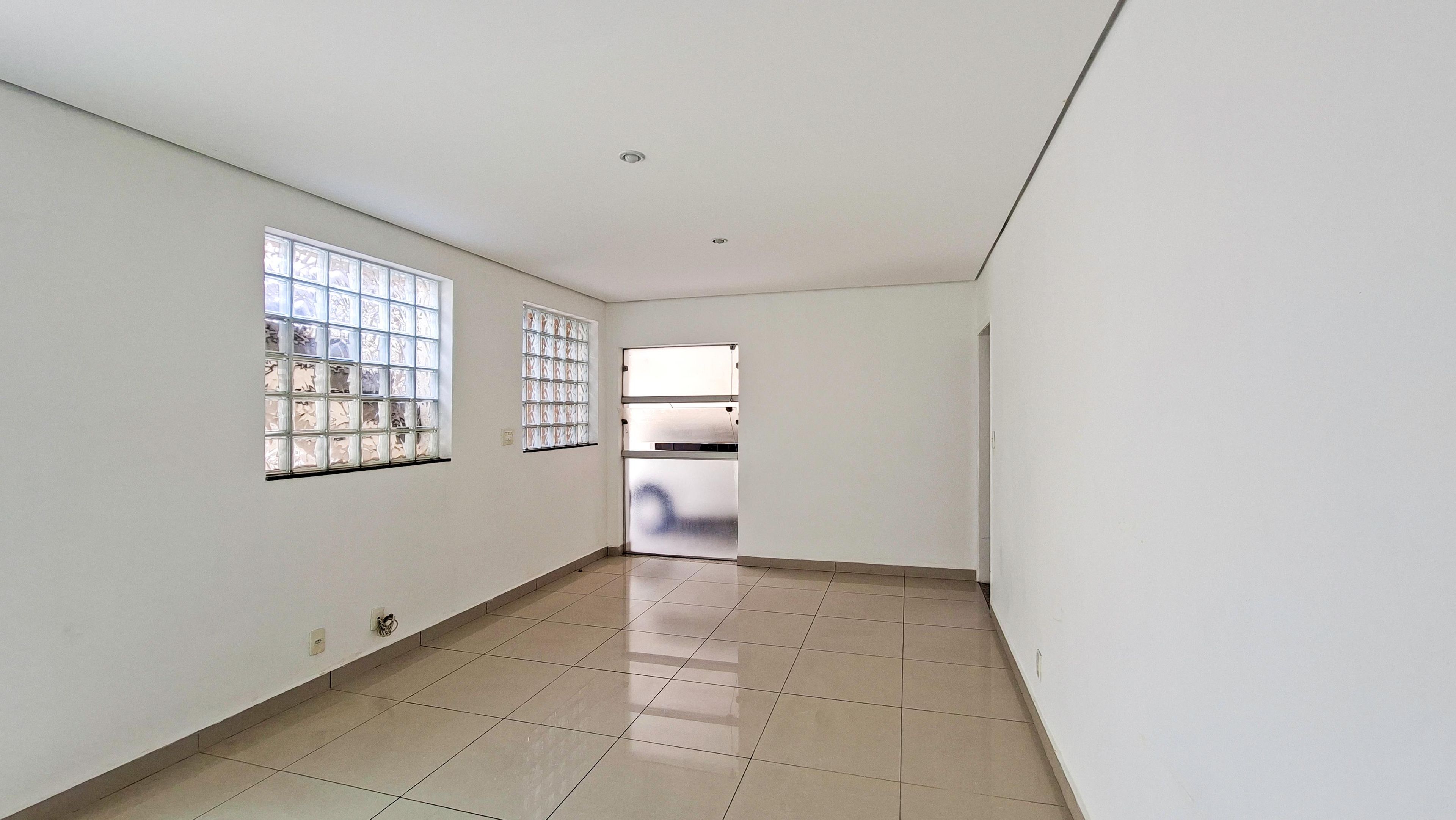 Casa com 4 quartos — Liberdade, Belo Horizonte