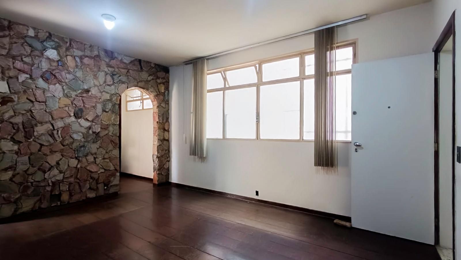 Apartamento com 3 quartos — Santa Lúcia, Belo Horizonte