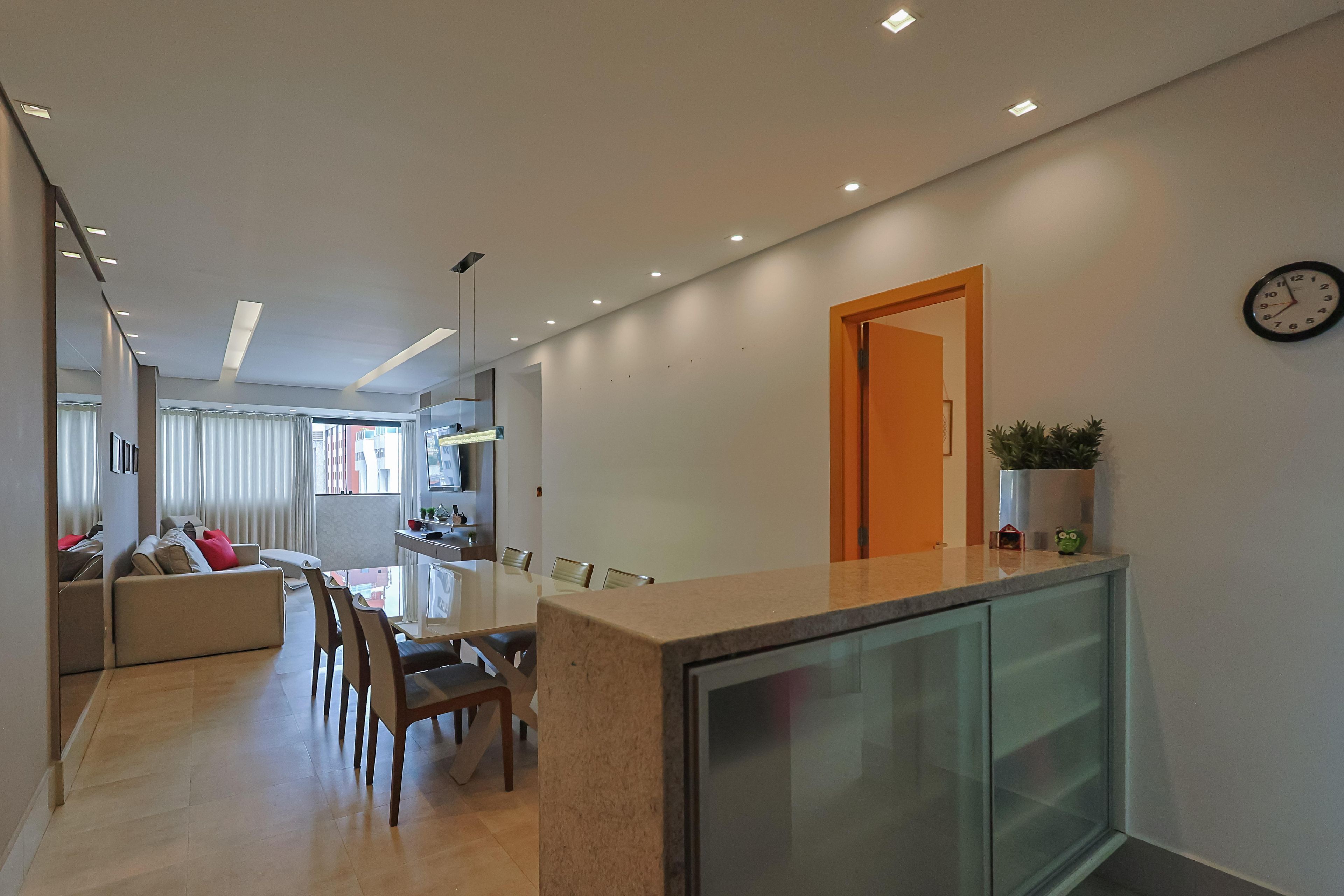 Apartamento com 2 quartos — Funcionários, Belo Horizonte