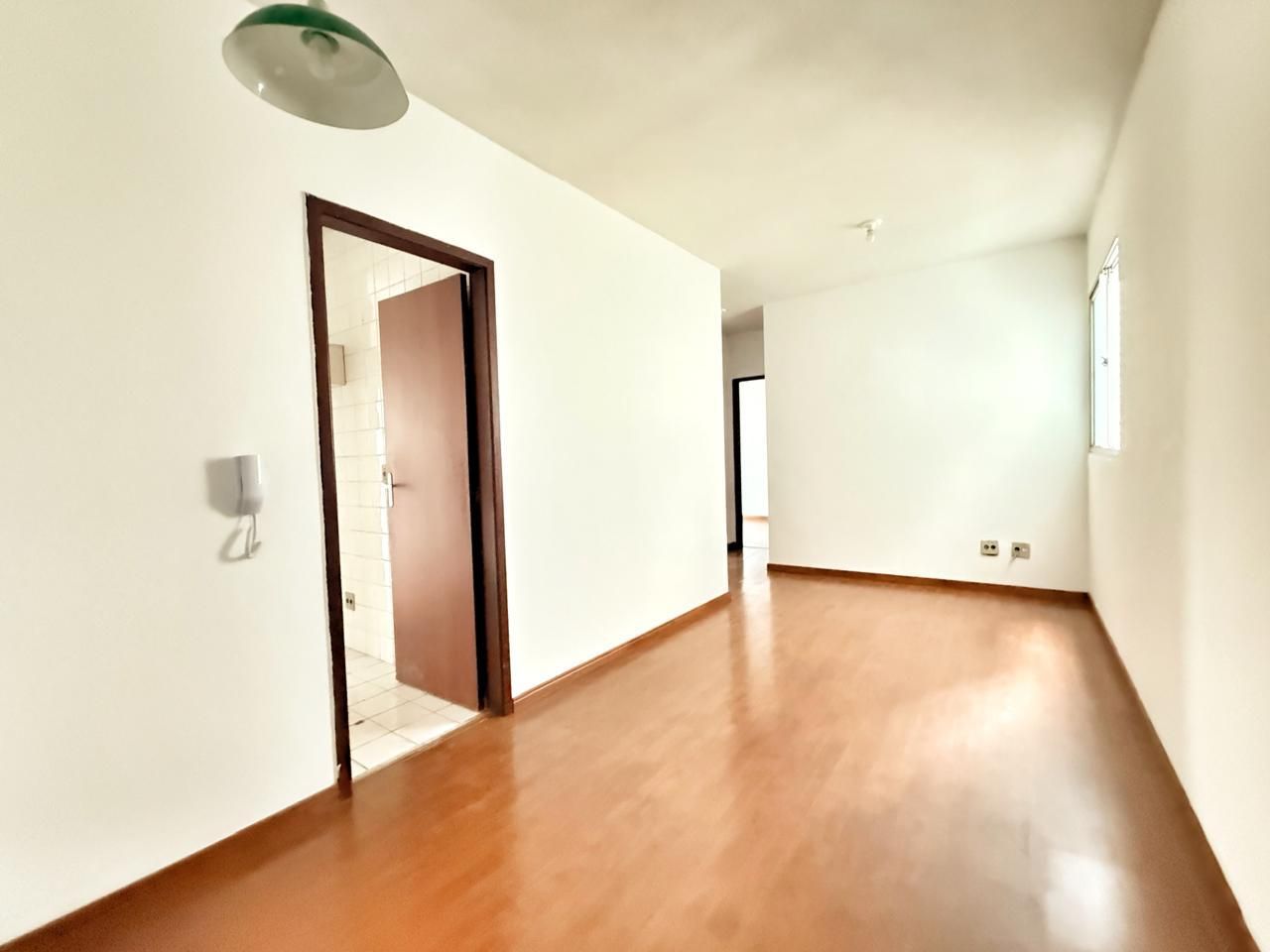 Apartamento com 3 quartos — Buritis, Belo Horizonte