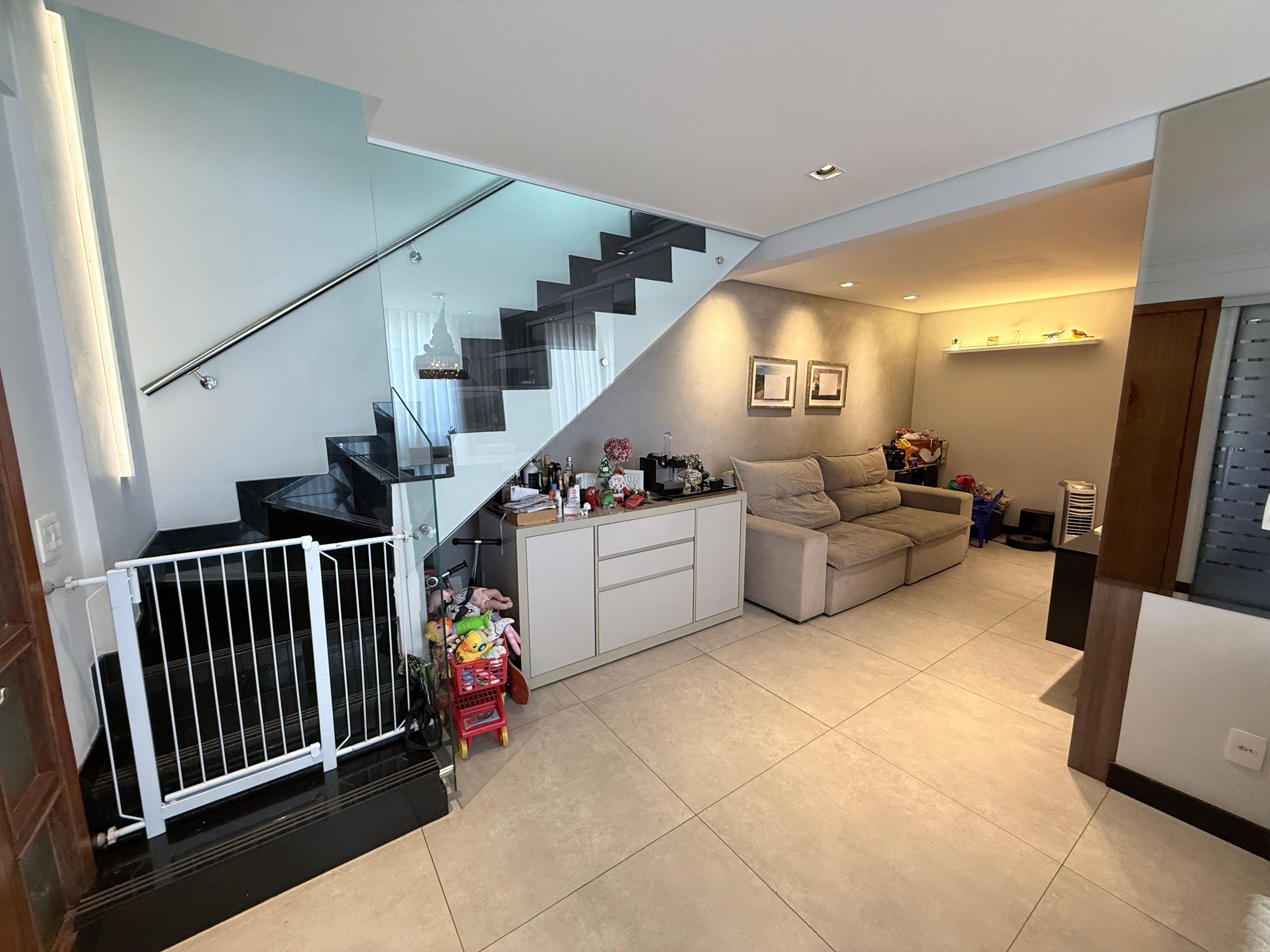 Apartamento com 3 quartos — Santa Efigênia, Belo Horizonte