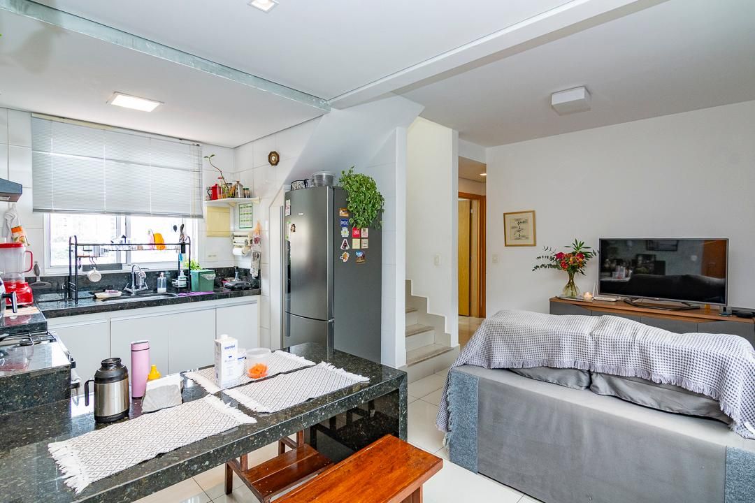 Apartamento com 3 quartos — Prado, Belo Horizonte