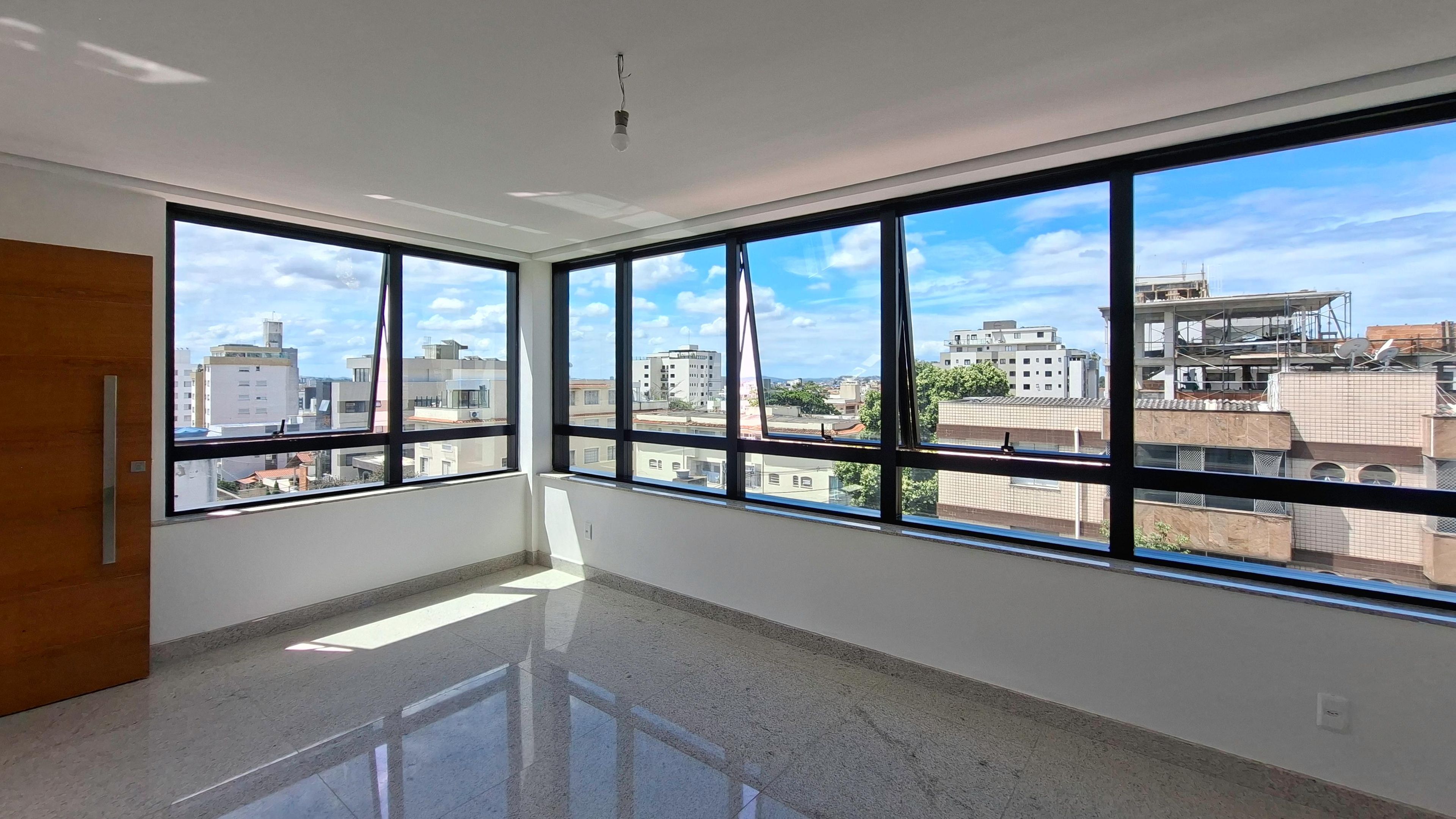 Apartamento com 3 quartos — Cidade Nova, Belo Horizonte
