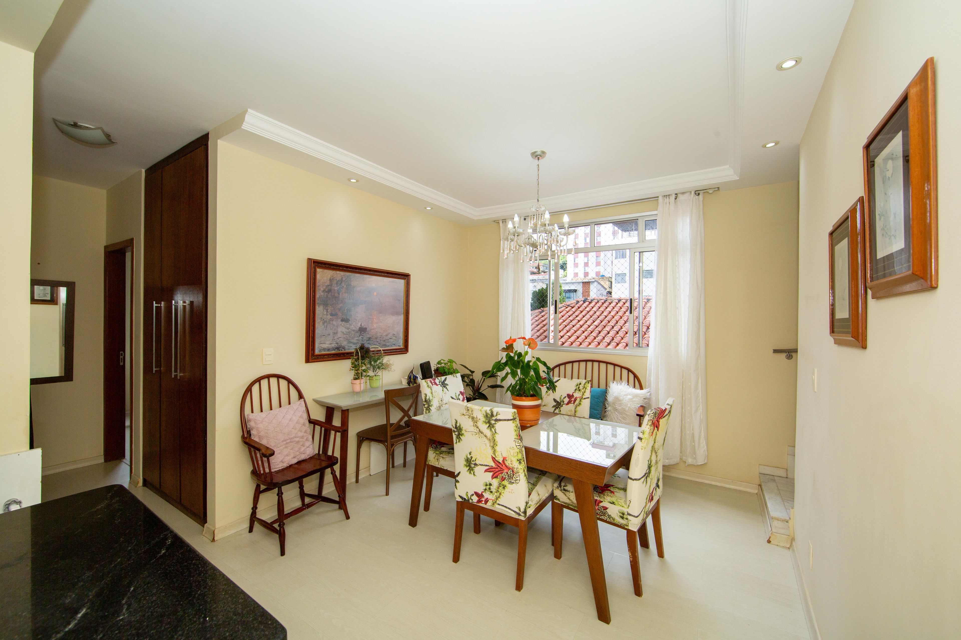 Apartamento com 2 quartos — Barroca, Belo Horizonte