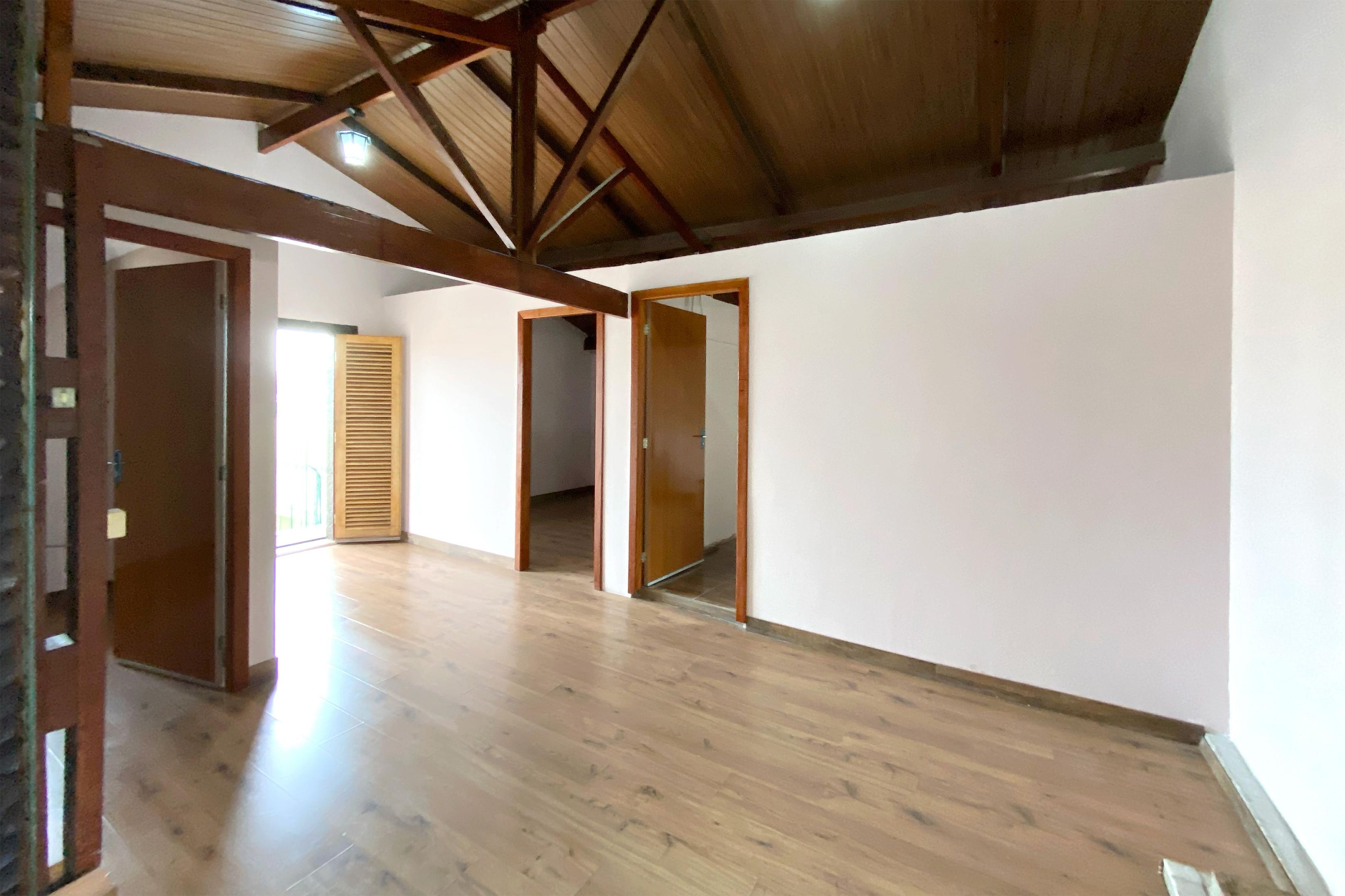 Casa com 3 quartos — Dom Cabral, Belo Horizonte