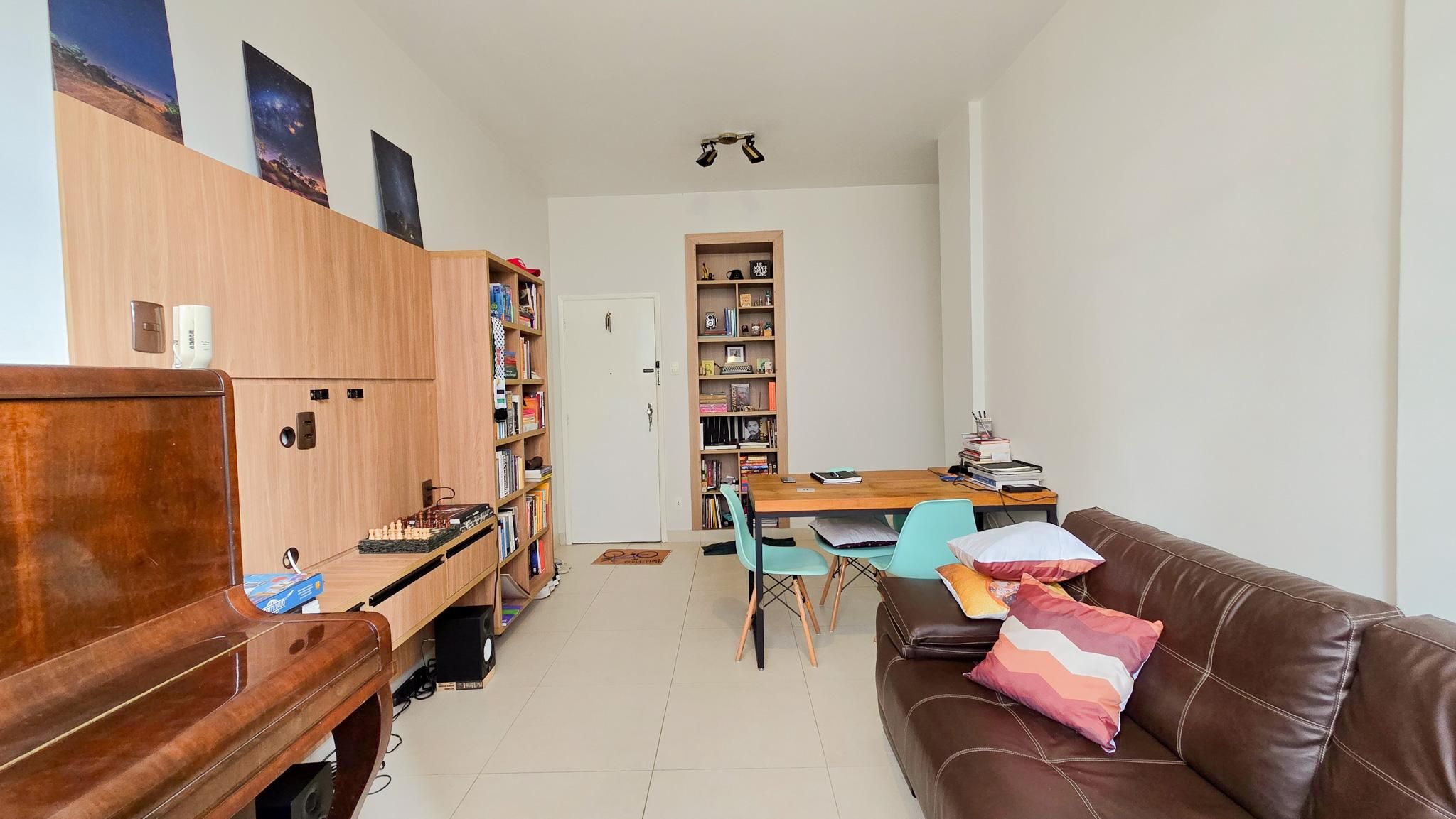 Apartamento com 3 quartos — Barro Preto, Belo Horizonte