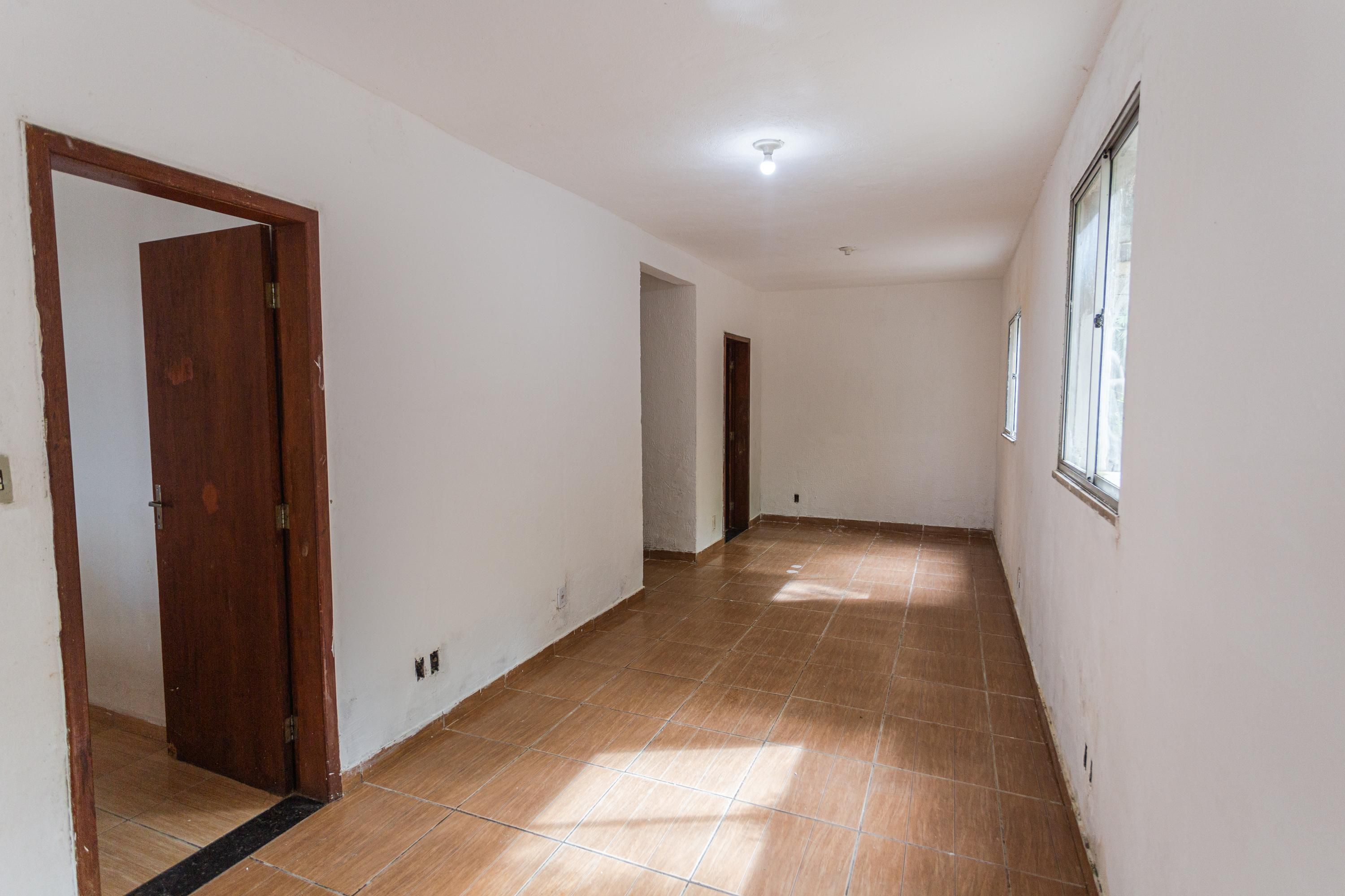 Casa com 2 quartos — Fernão Dias, Belo Horizonte