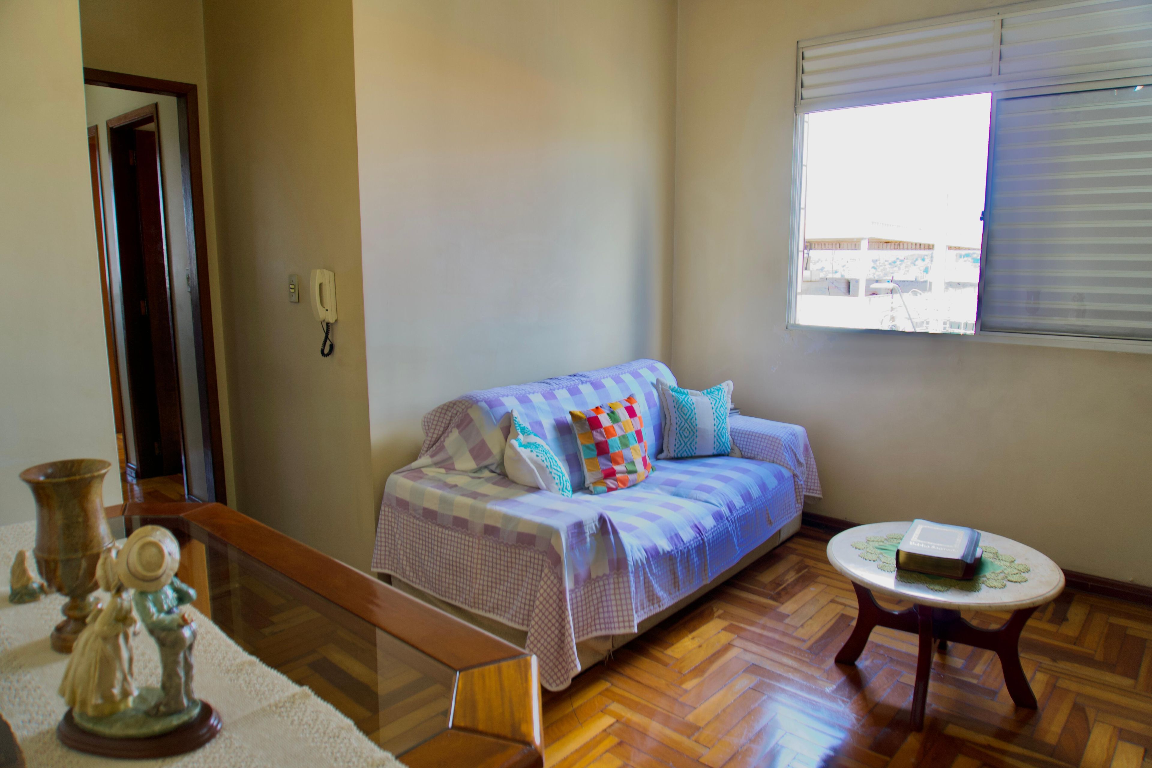 Apartamento com 3 quartos — Alto Caiçaras, Belo Horizonte