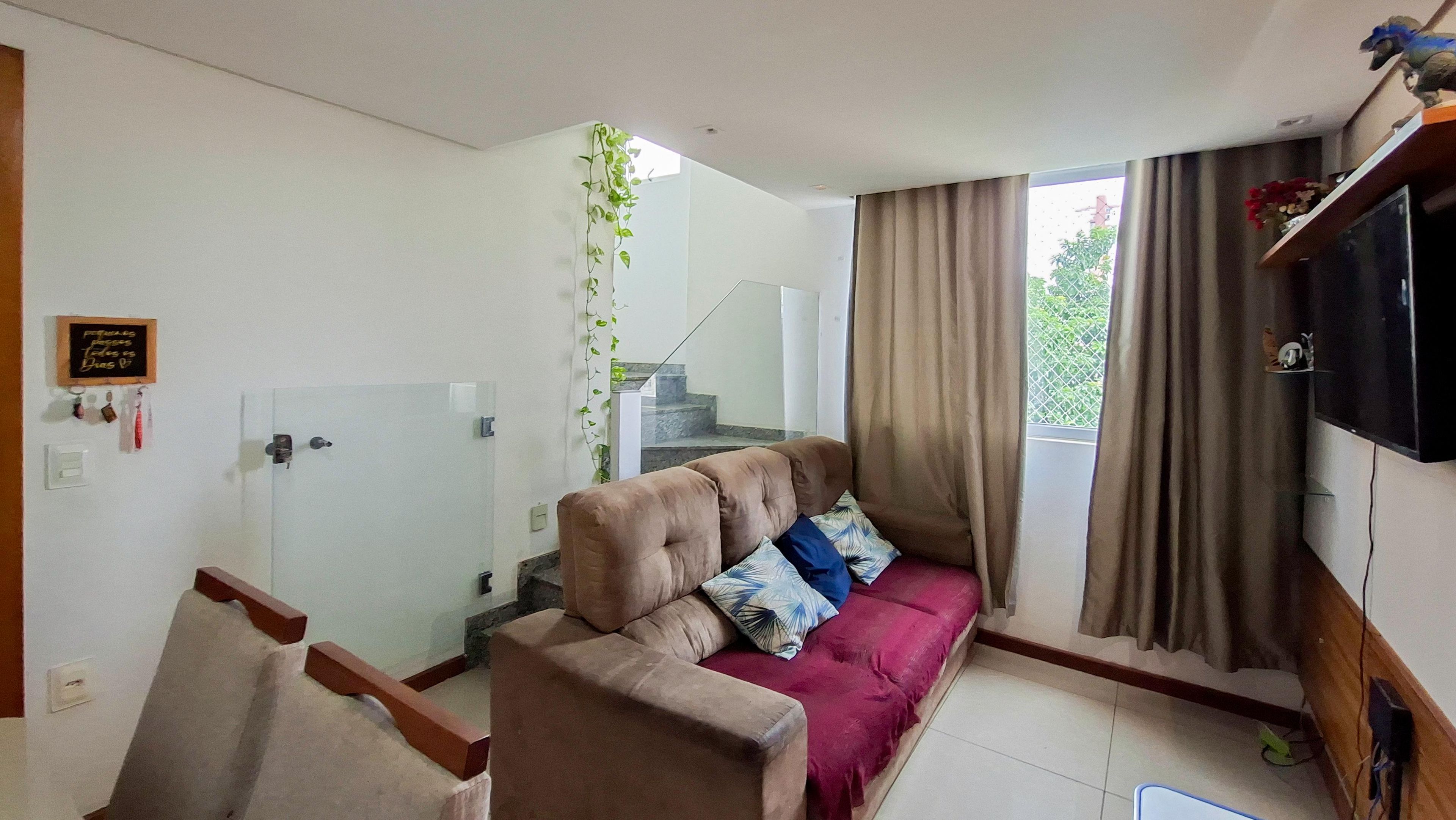 Apartamento com 2 quartos — Sagrada Família, Belo Horizonte