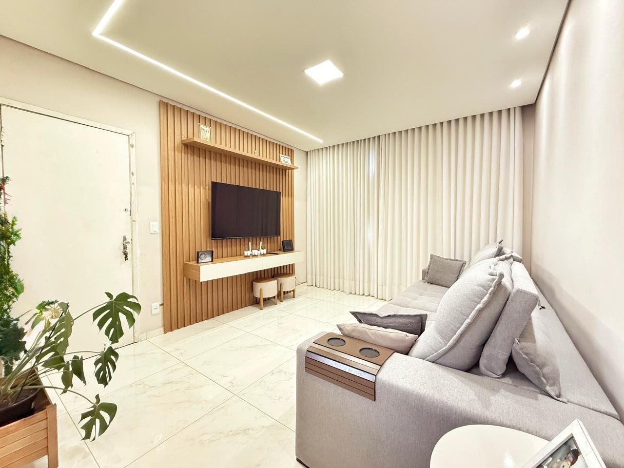 Apartamento com 3 quartos — Prado, Belo Horizonte