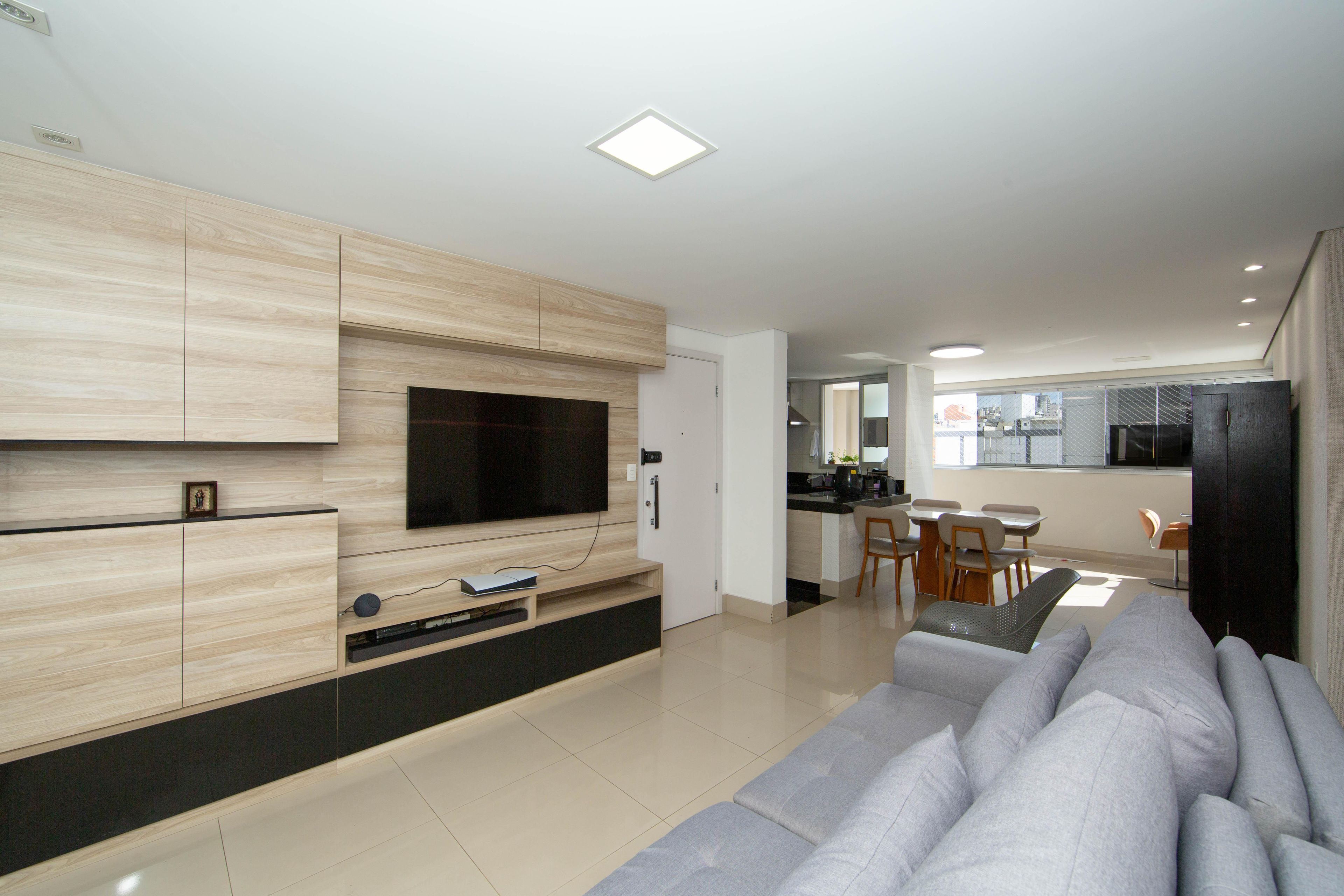 Apartamento com 3 quartos — Nova Granada, Belo Horizonte
