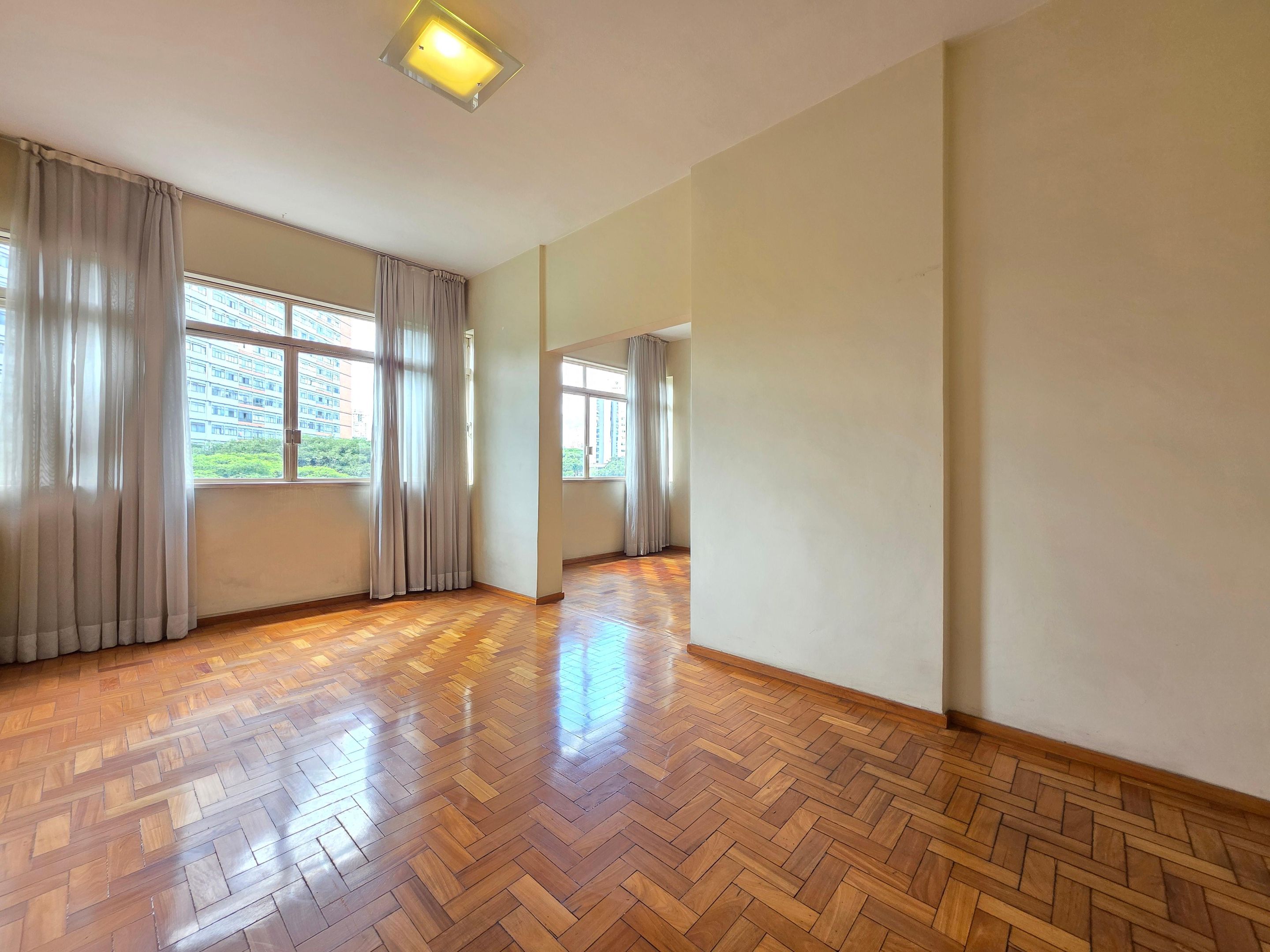 Apartamento com 3 quartos — Centro, Belo Horizonte