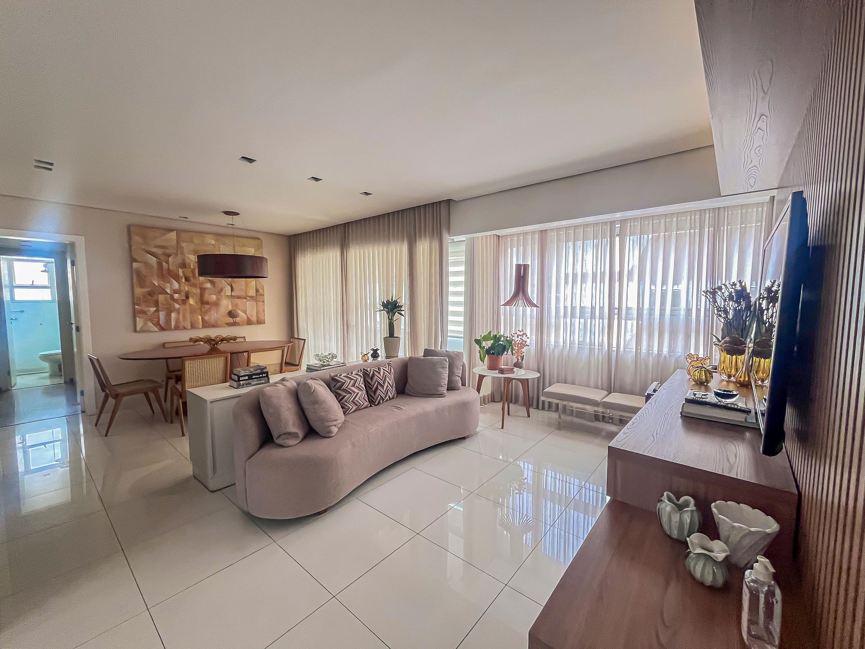 Apartamento com 3 quartos — Lourdes, Belo Horizonte