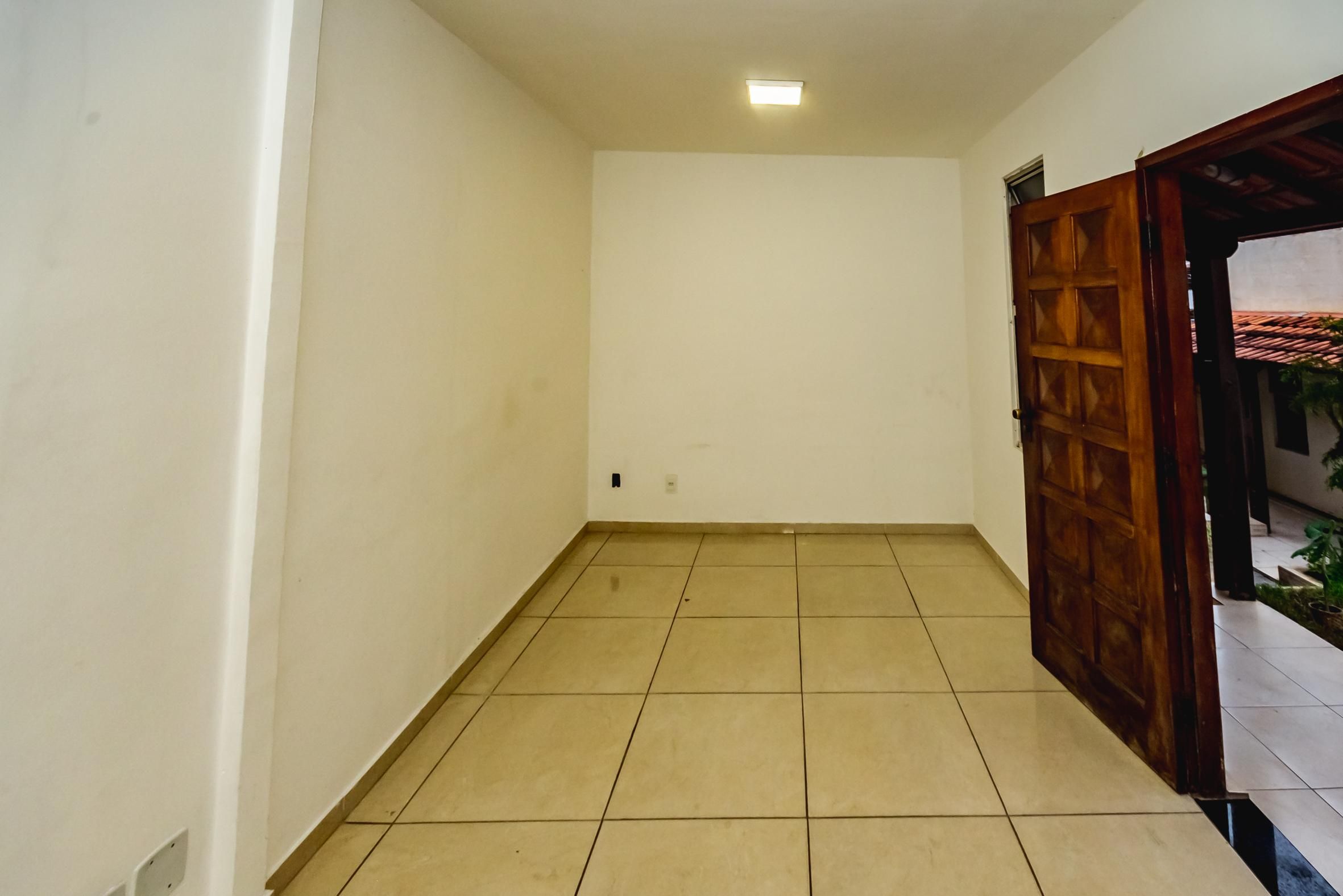 Casa com 3 quartos — Copacabana, Belo Horizonte