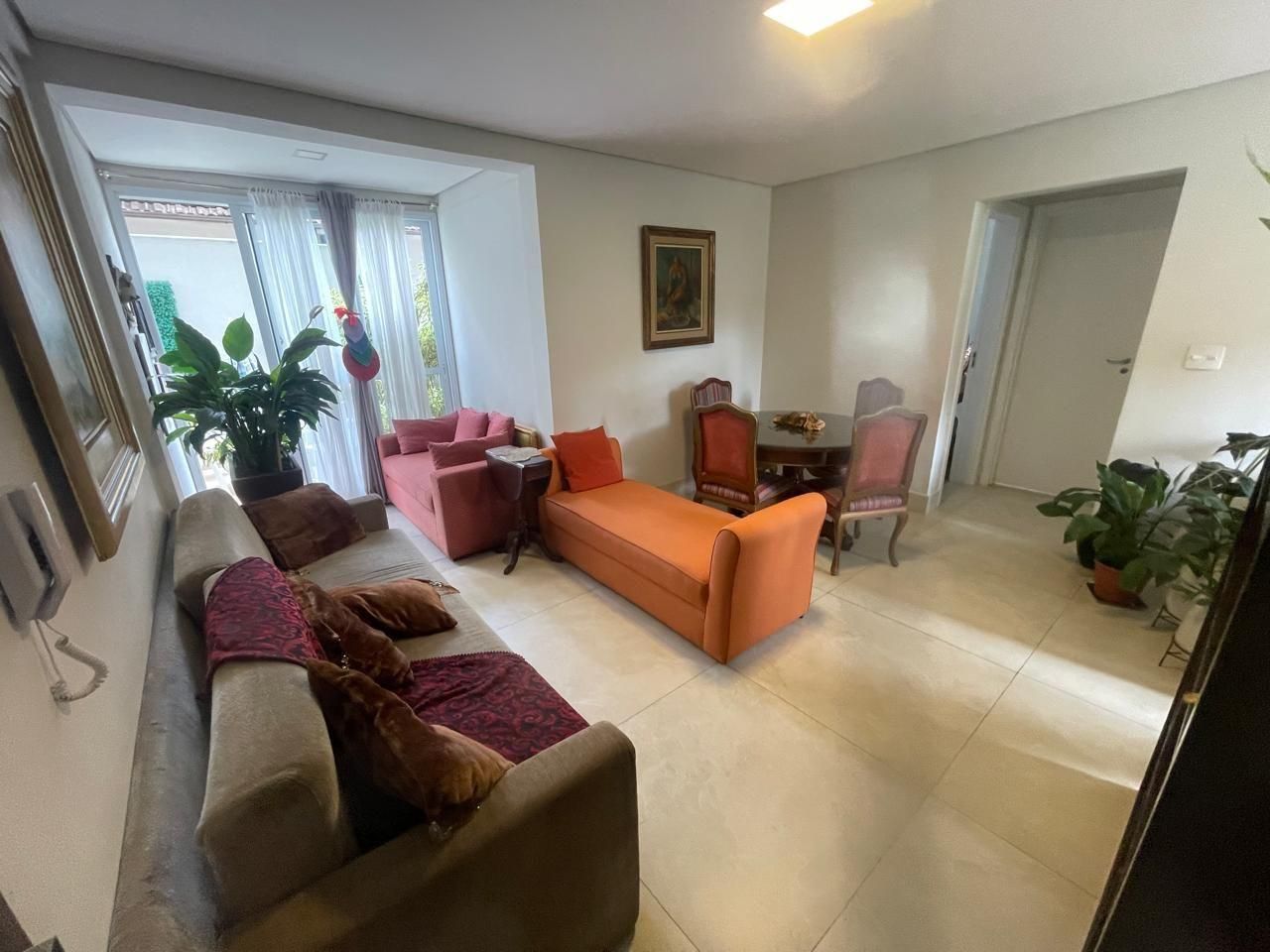 Apartamento com 2 quartos — Santo Antônio, Belo Horizonte