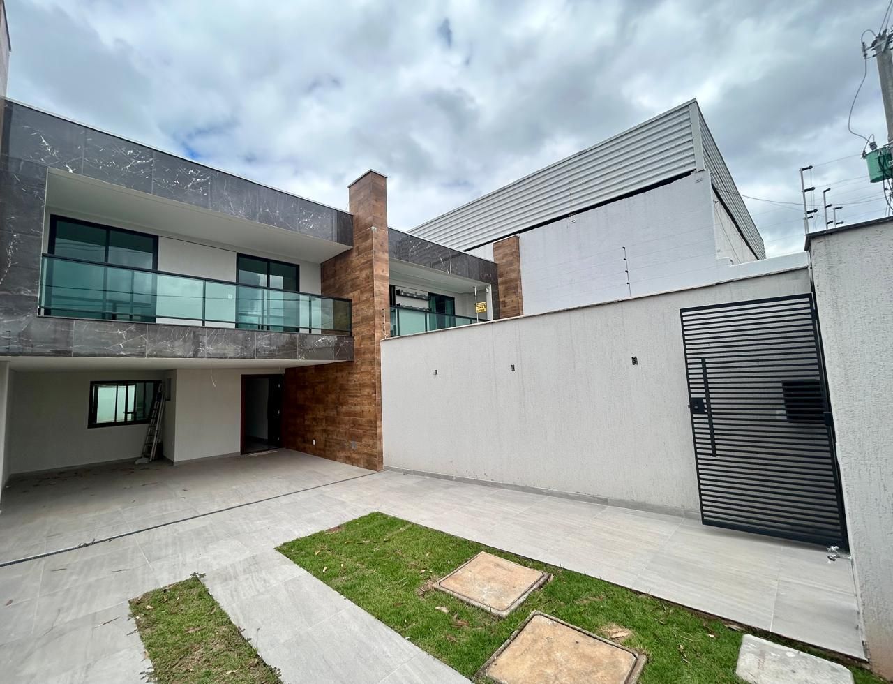 Casa com 3 quartos — Buritis, Belo Horizonte