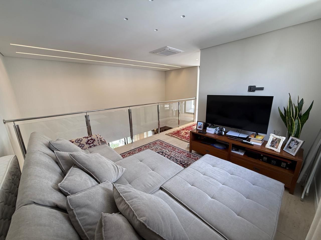 Casa com 4 quartos — Itapoã, Belo Horizonte
