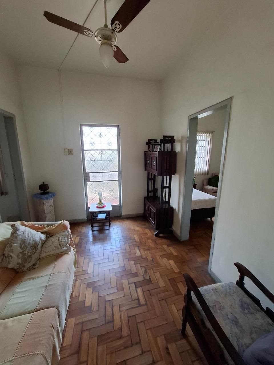Casa com 3 quartos — Ipiranga, Belo Horizonte