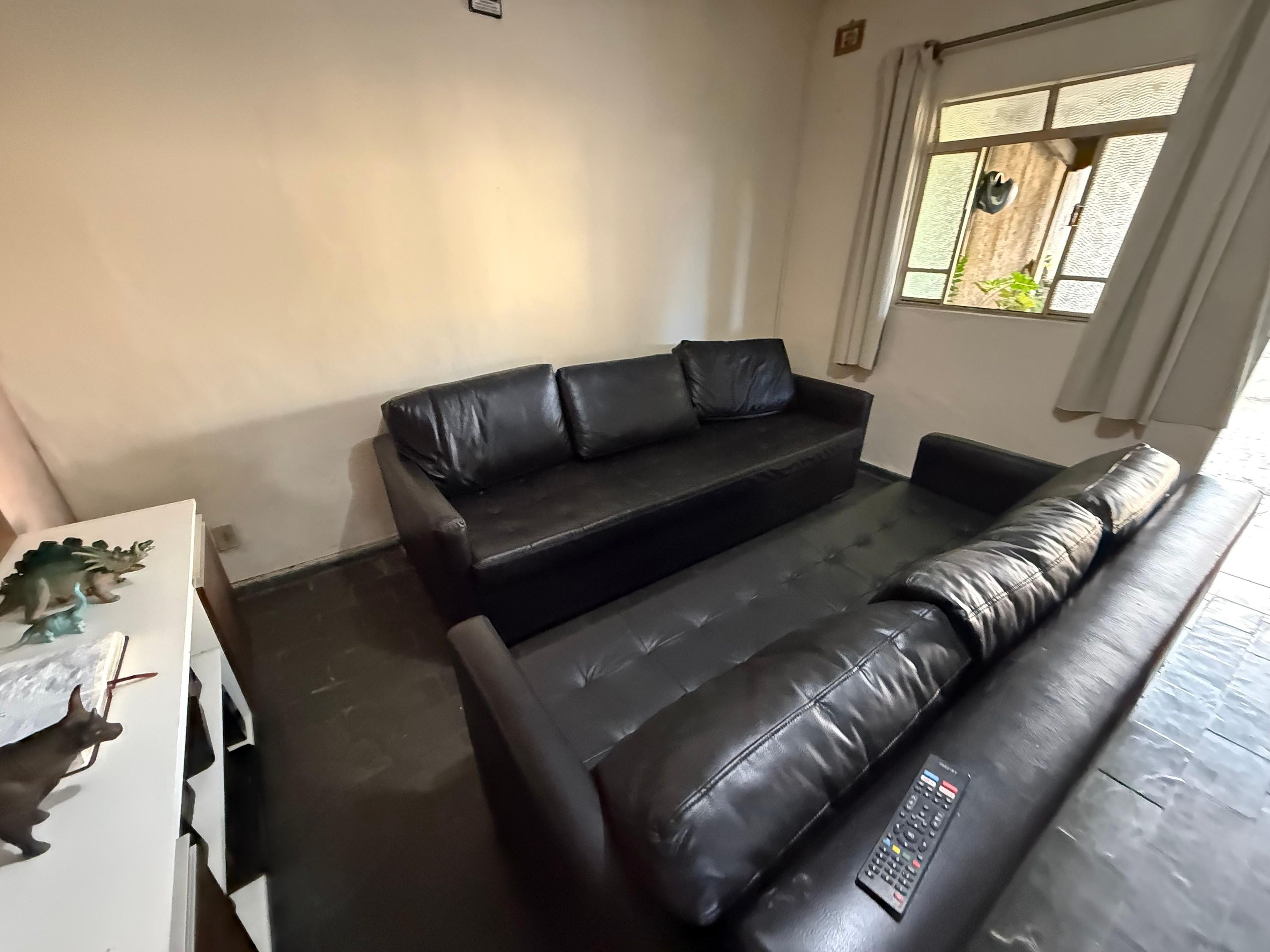 Casa com 3 quartos — Braúnas, Belo Horizonte